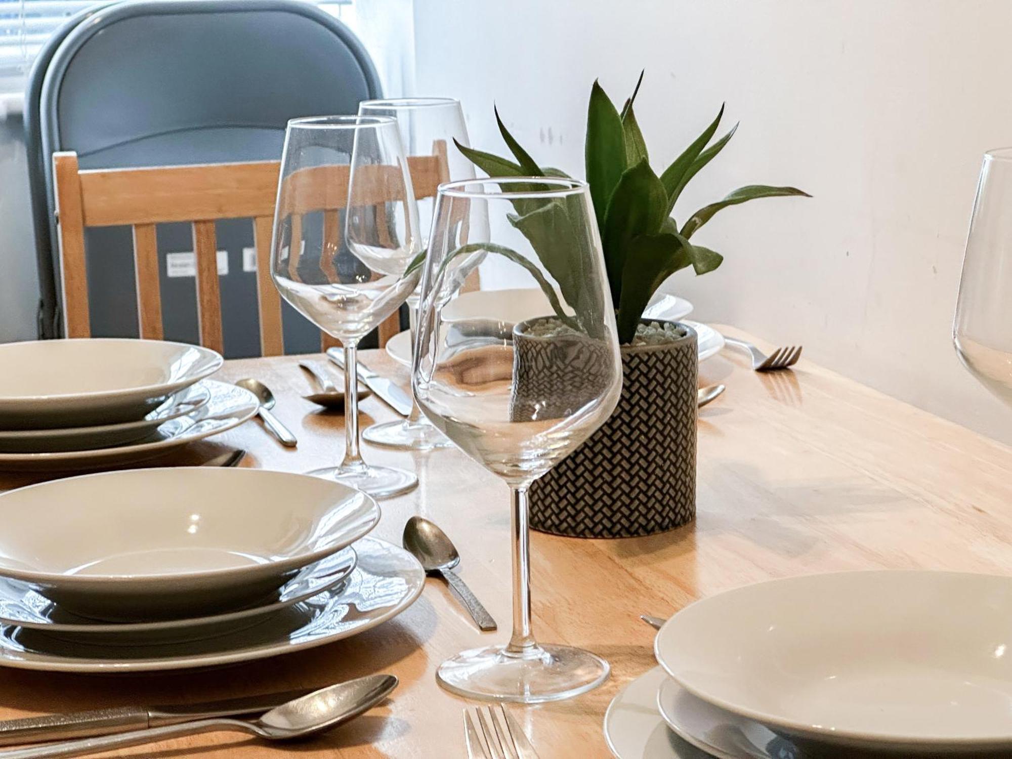 Cosy Near Hampstead Heath With Free On-site Parking & Private Gardens, Golders Green Appartement