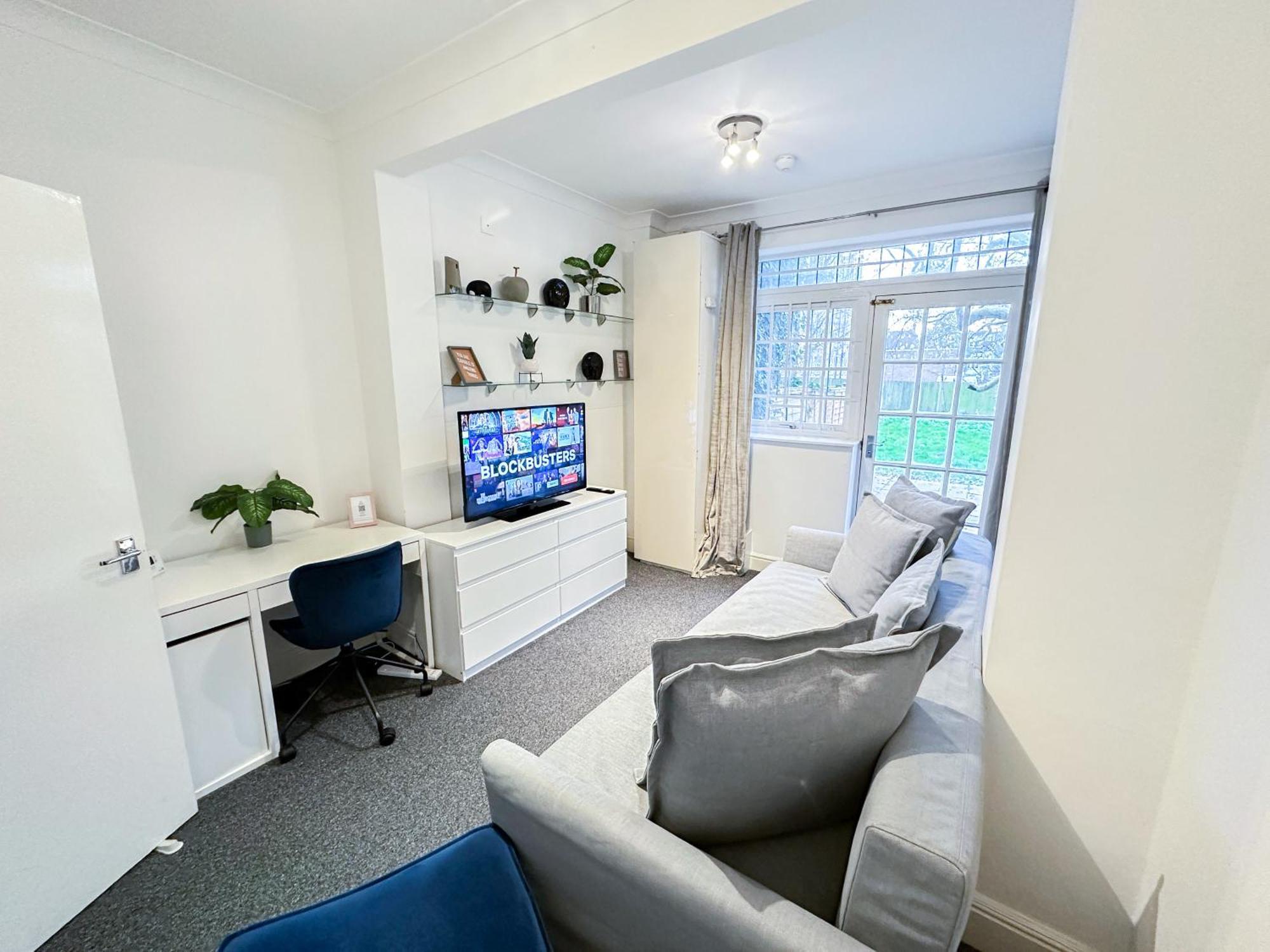 Appartement Cosy Near Hampstead Heath With Free On-site Parking & Private Gardens, Golders Green