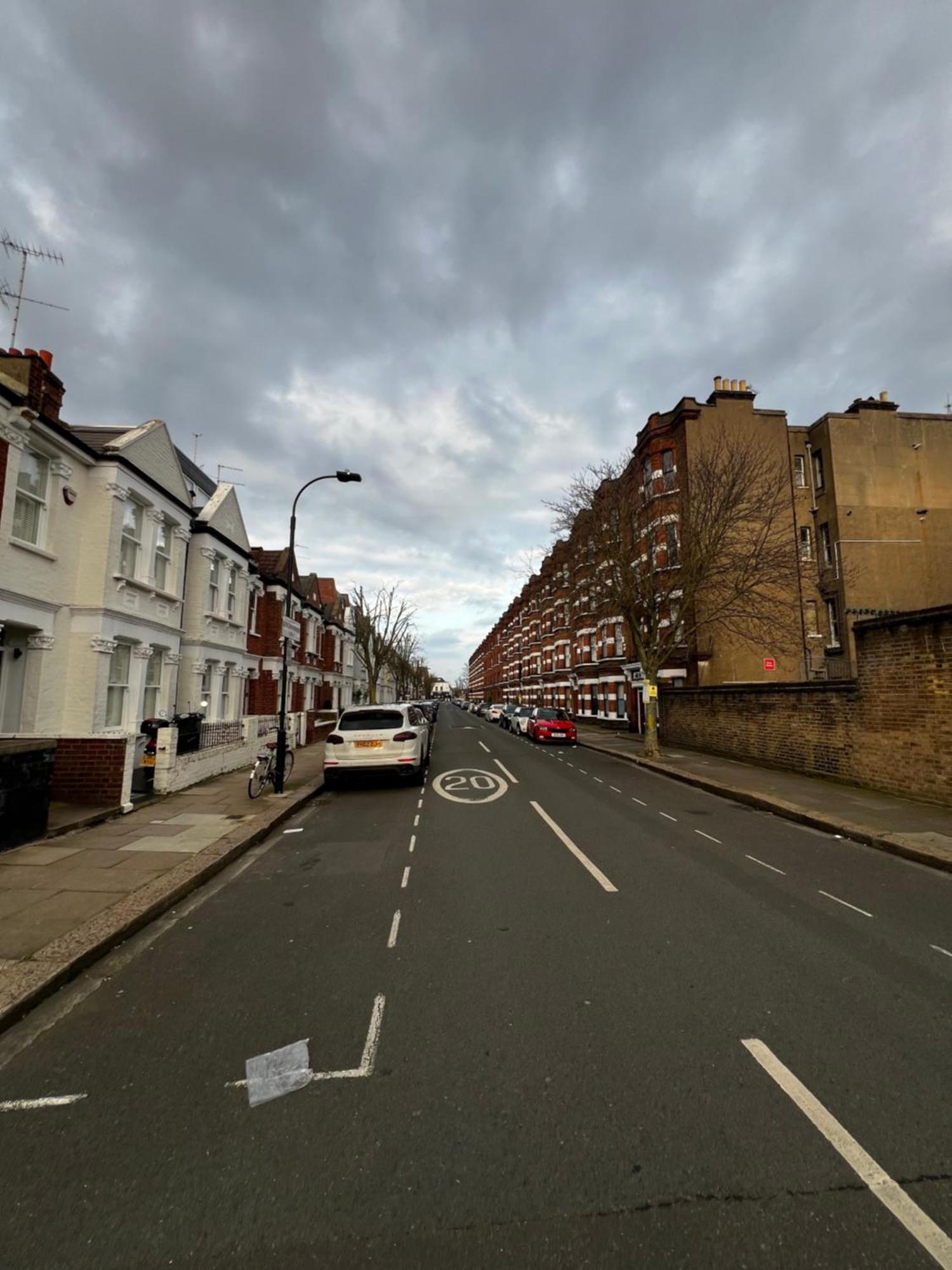 Family 2 Bedroom Flat In Fulham Apartment *