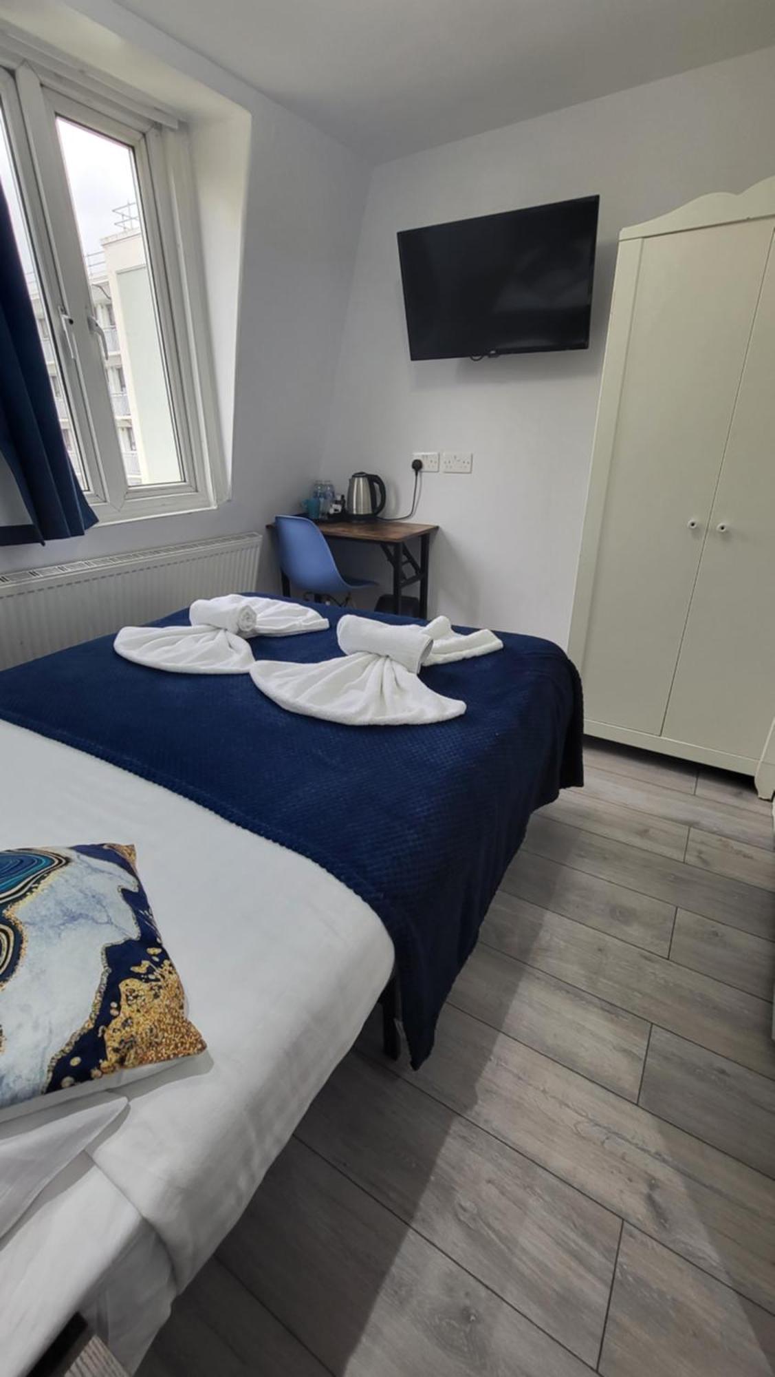 Argyle Square Hotel *
