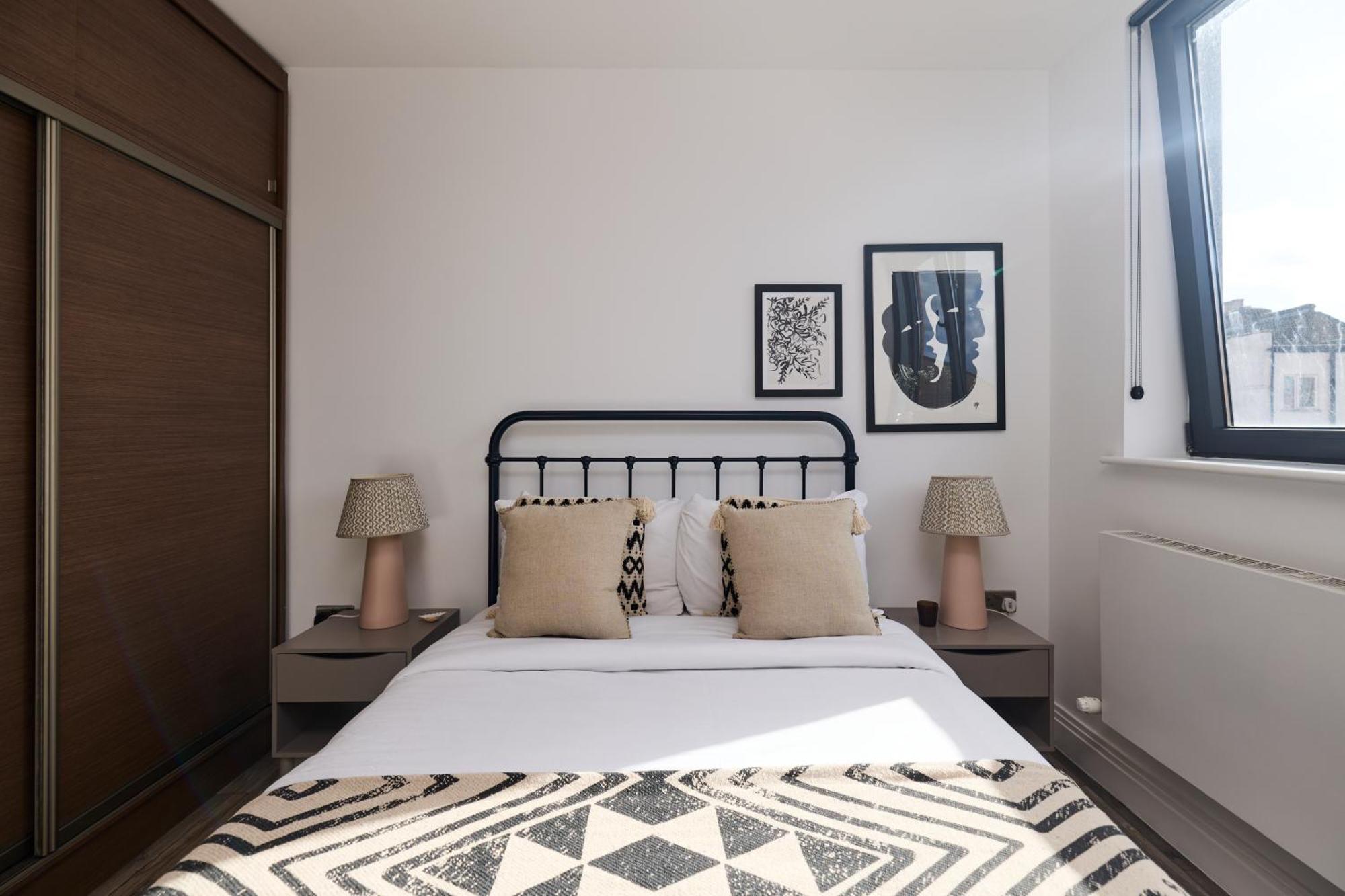 The Harlesden Place - Modern 3bdr Flat With Balcony Appartement *