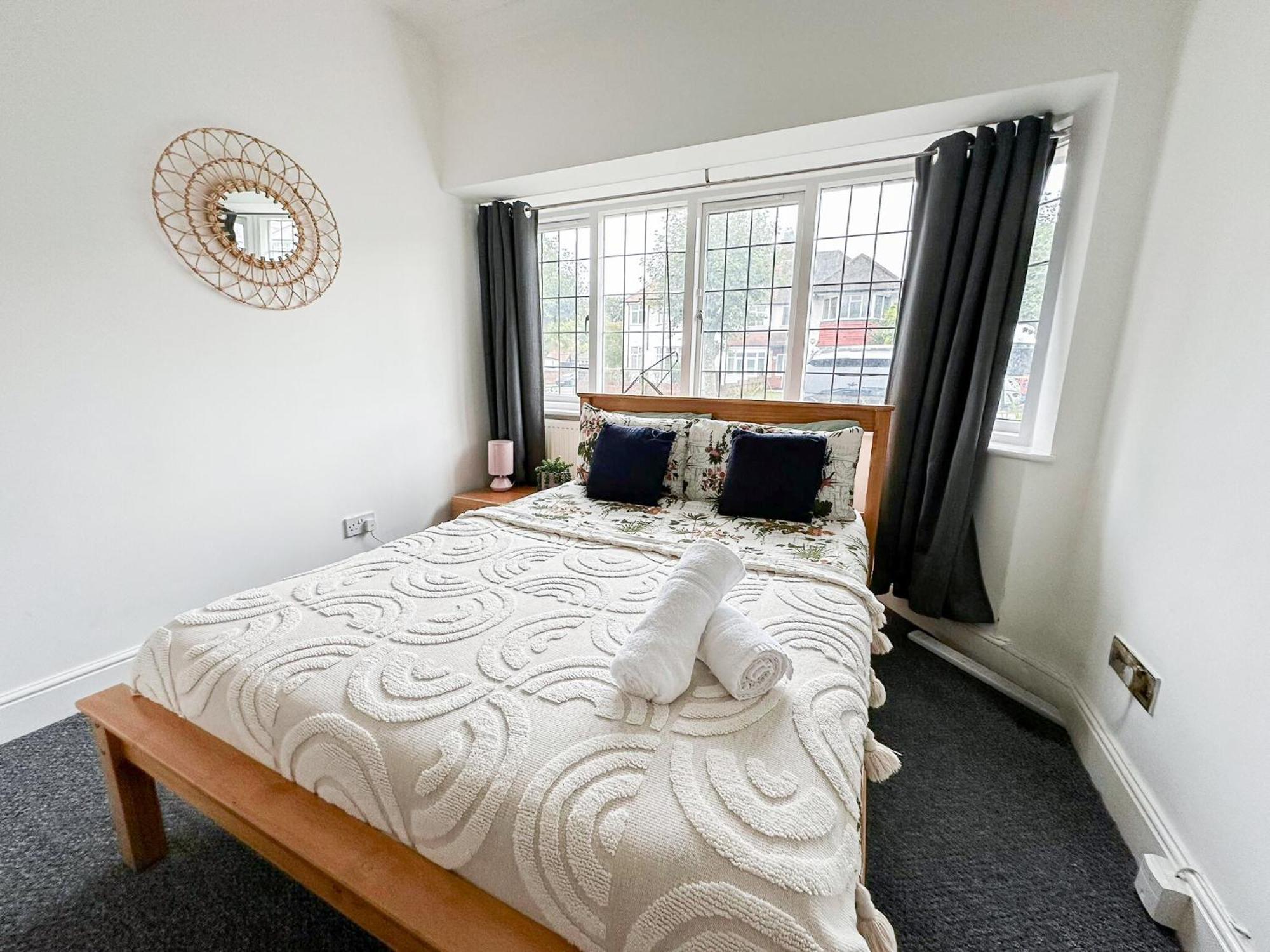 Appartement Cosy Near Hampstead Heath With Free On-site Parking & Private Gardens, Golders Green *