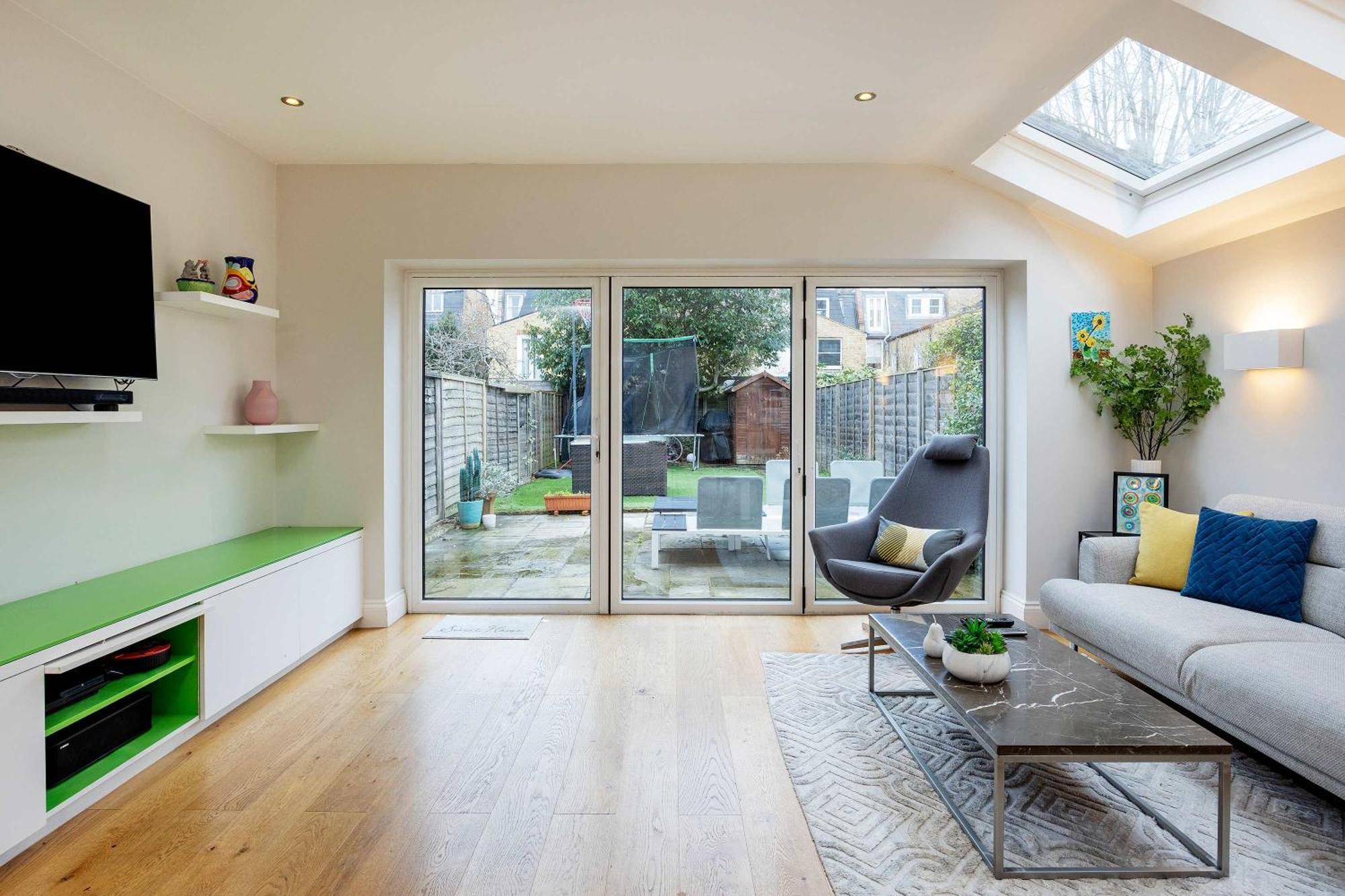 Holiday home Veeve - Riverside Repose London