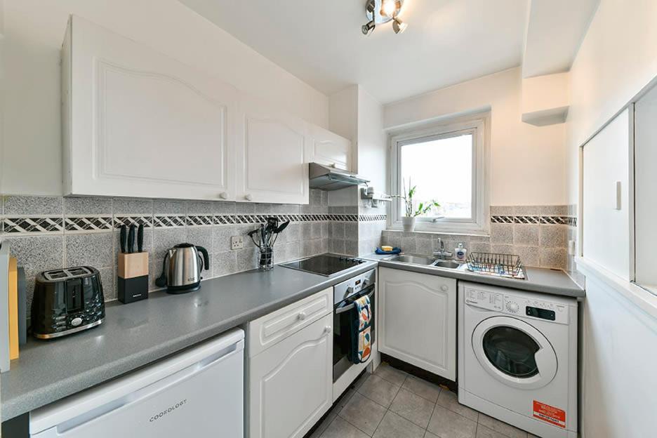 Apartment No 15 Brompton Cross