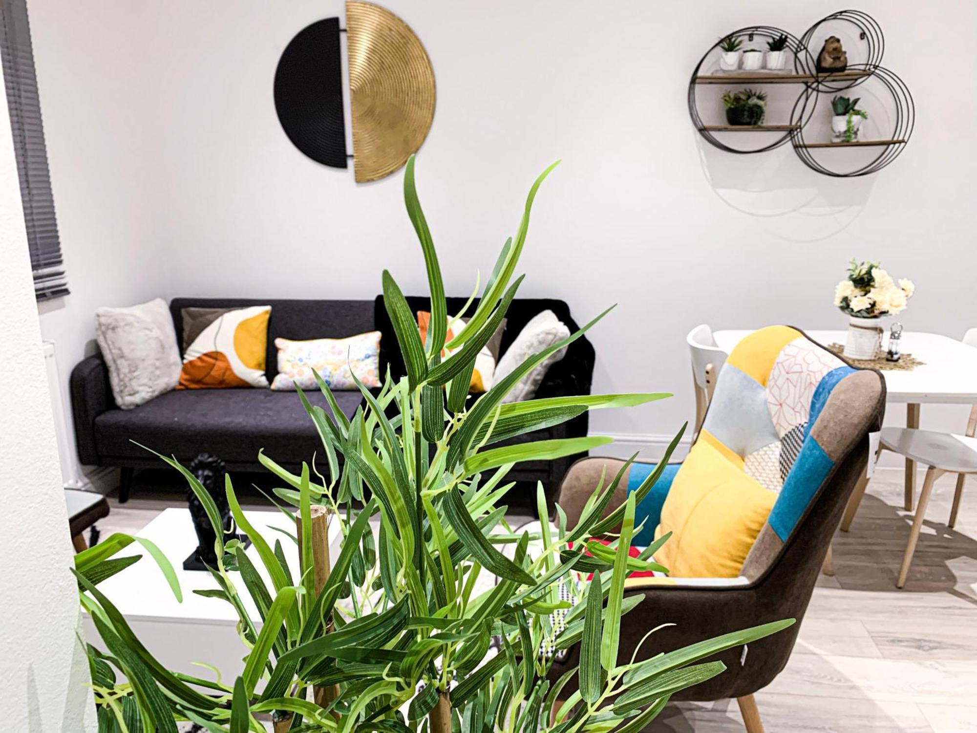 Luxury House With 2 Bedrooms Free Driveway Parking Close To Central Wembley Stadium And Shopping Malls Appartement