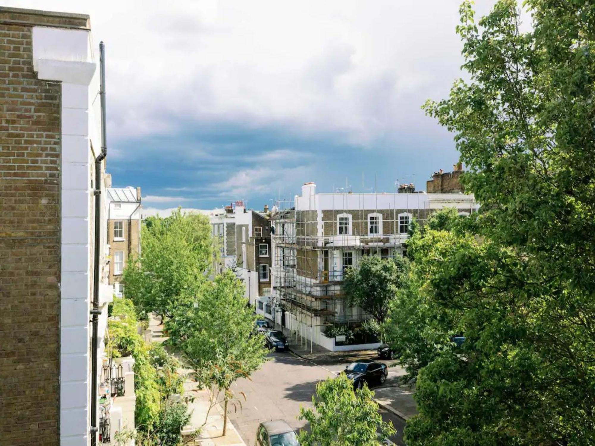 Pass The Keys Charming Victorian Gem By Portobello Market Apartment London