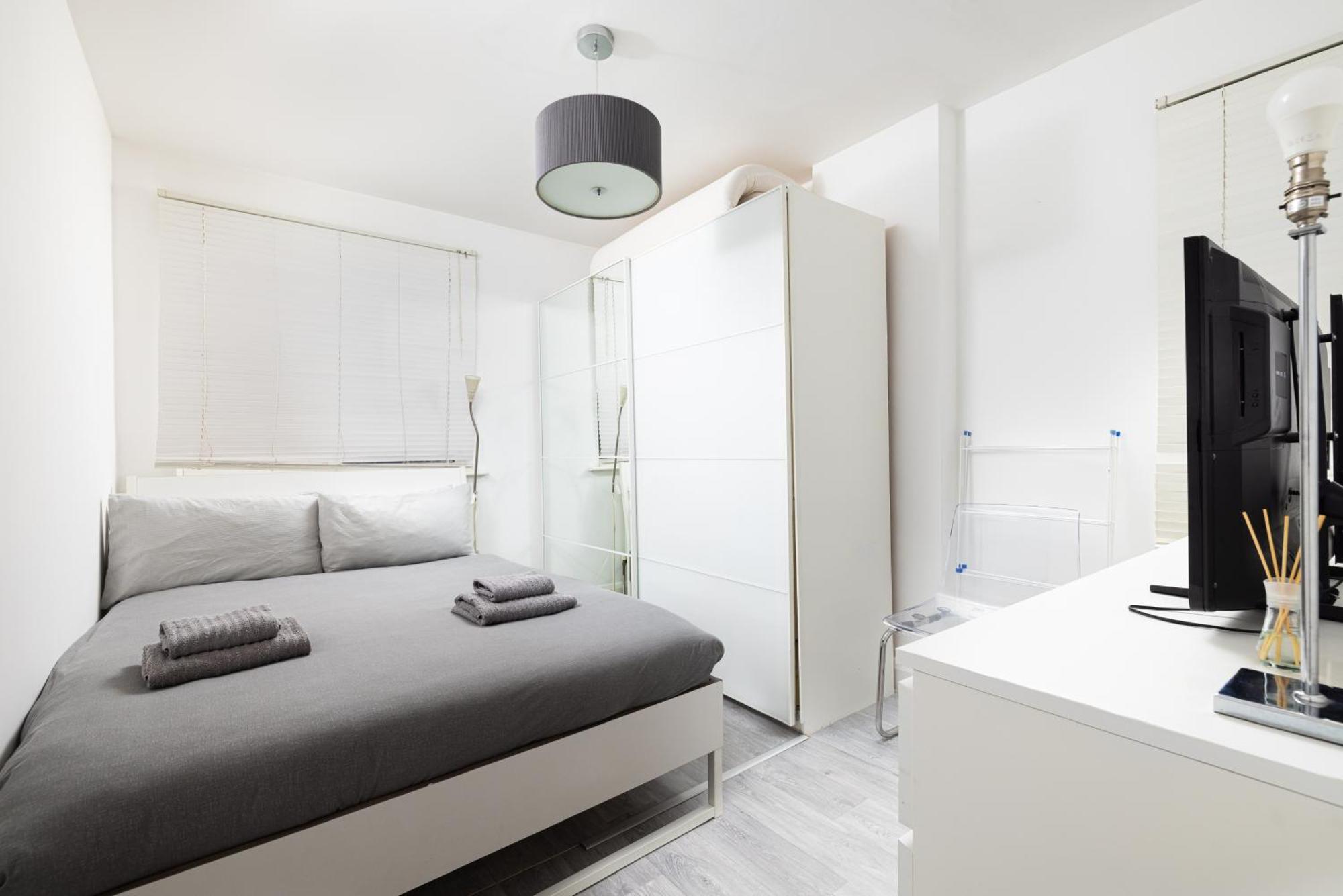 One Bedroom Opposite Brent Cross Station Appartement Londres