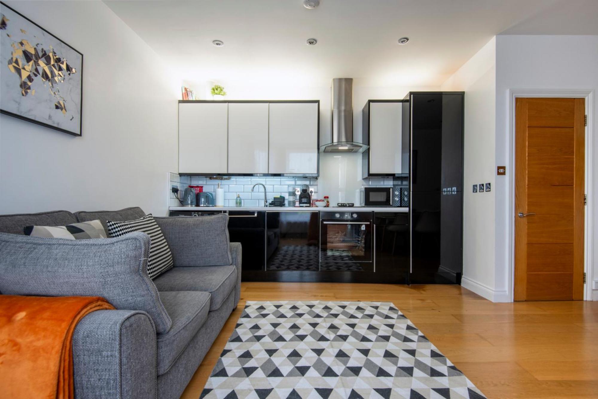 Woodside Gardens Luxury Near Alexandra Palace, Tottenham Stadium & Drumsheds Appartement *