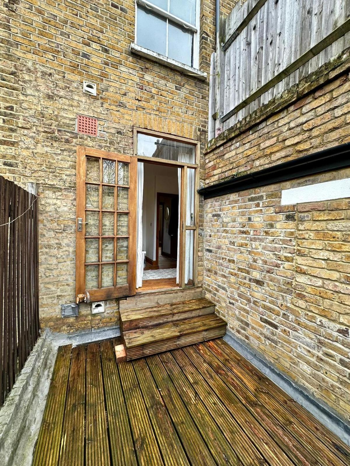Apartment Lovely 1 Bed 2 Min To Station *