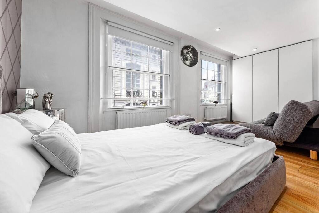 Lägenhet 3 Bedroom In Haymarket Sleep 10 Hy2