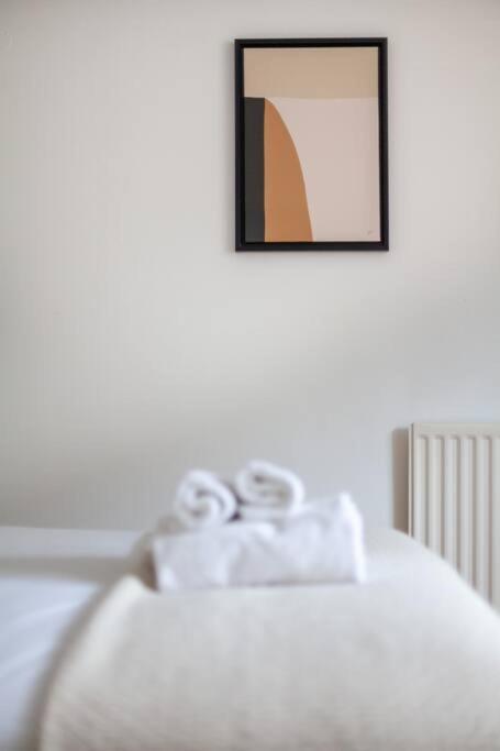 Stylish 3-bed Near Camden Town & King's Cross * Londres
