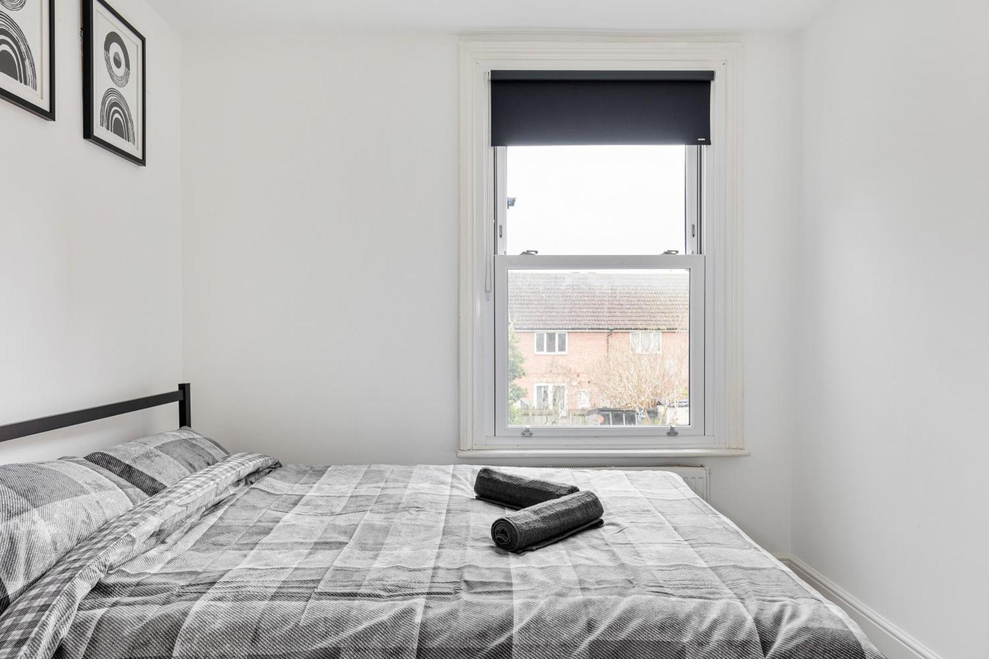 Stylish 2-bedroom Flat In Walthamstow London