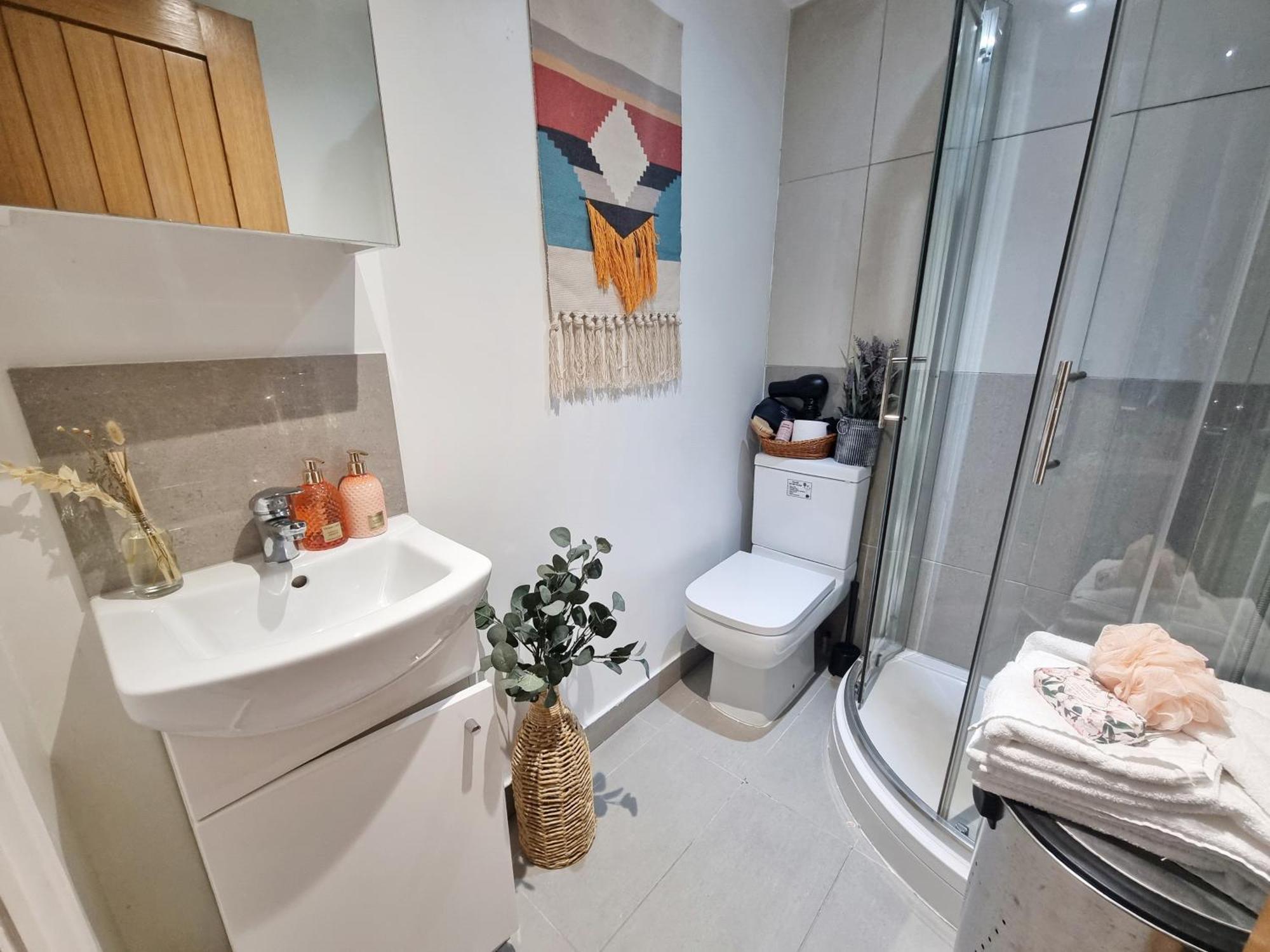 Appartamento 4bed/3bath 8min To Bridge Londra