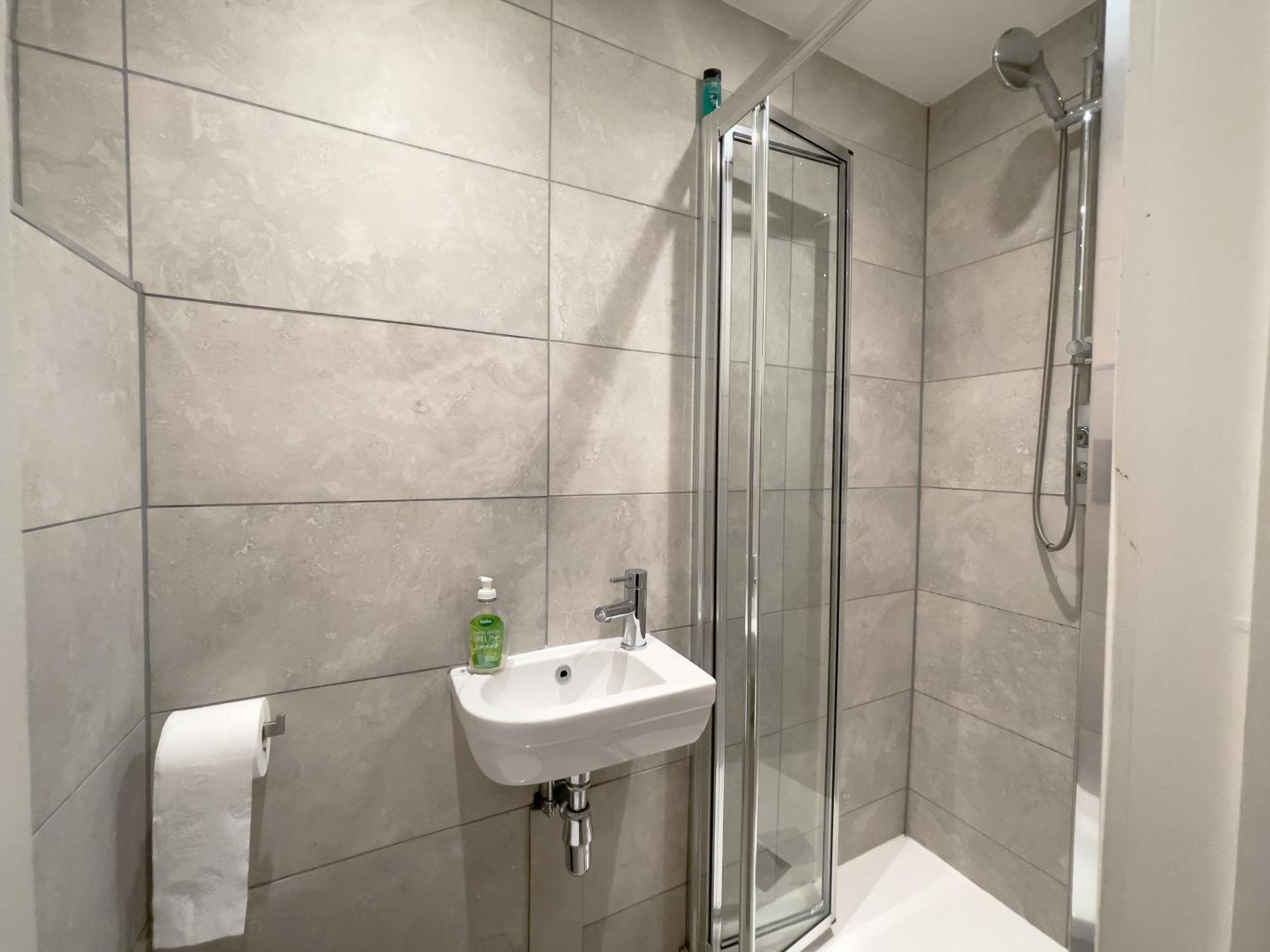 Hyde Park Haven By Urban Retreats Apartment *
