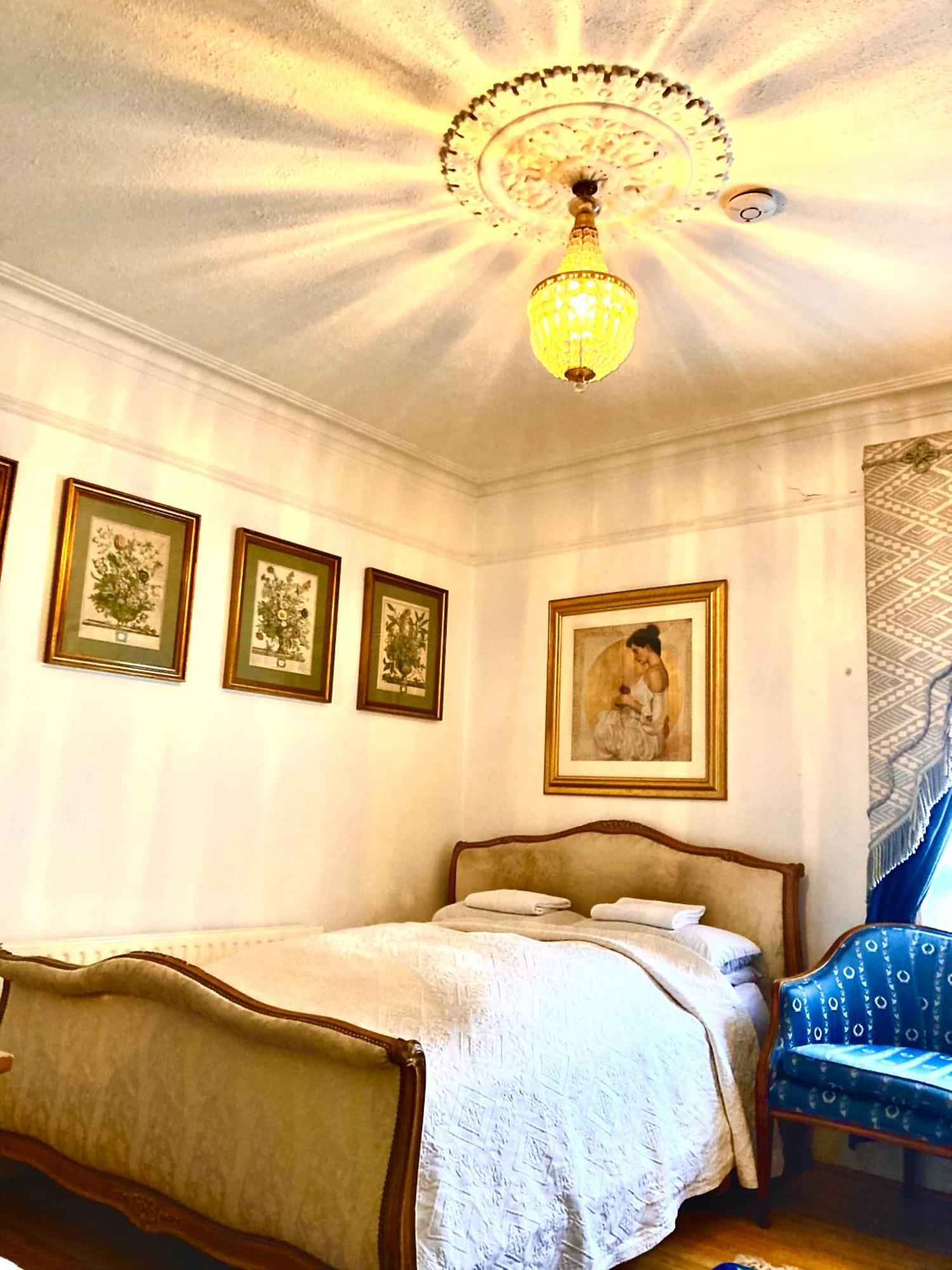 Quality And Very Good Value Private In Close To Notting Hill Zone 2 Maison d'hôtes Londres
