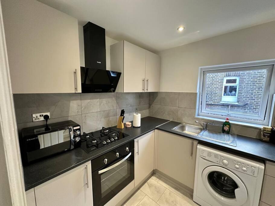 Apartment 3 Bed Hackney/harringay Flat *