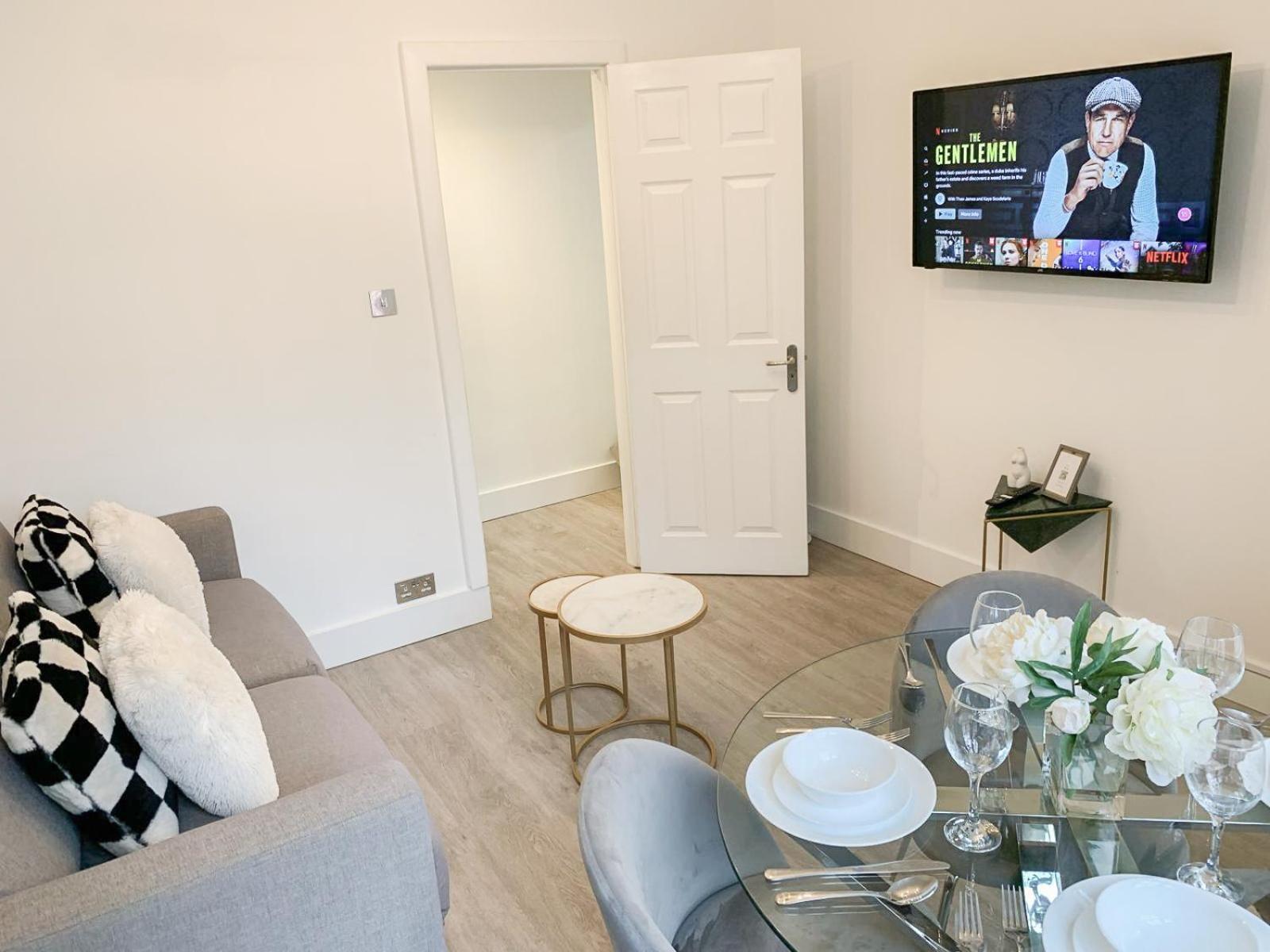 Vibrant 2-bedroom Flat With Elevator In Marylebone, Close To Hyde Park & Edgware Road Lejlighed London