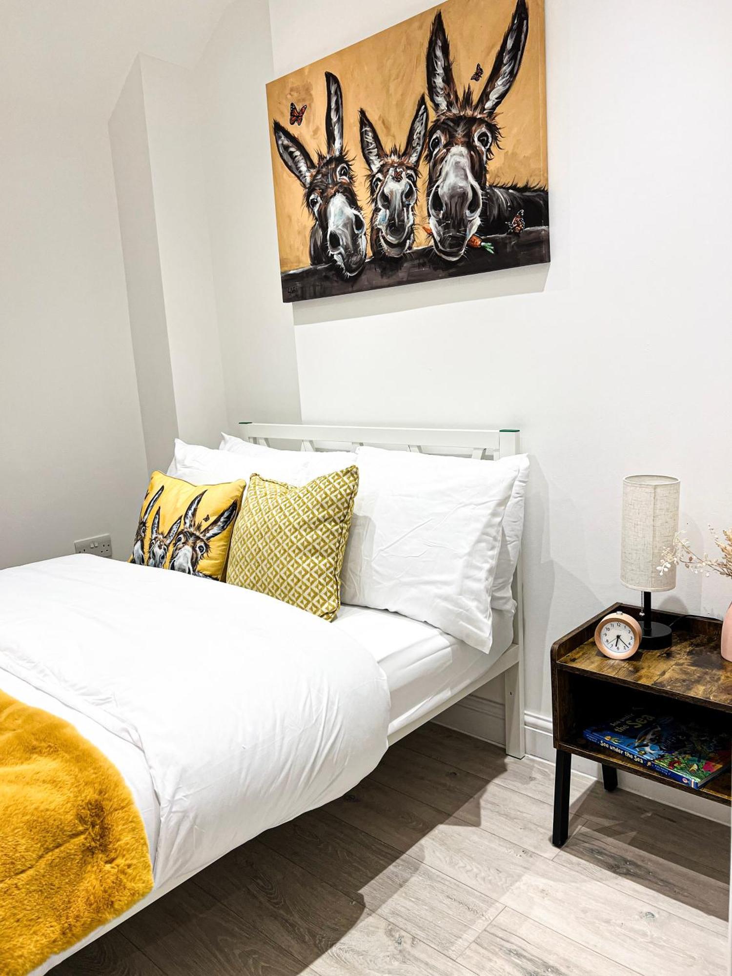 Luxury House With 2 Bedrooms Free Driveway Parking Close To Central Wembley Stadium And Shopping Malls Londen