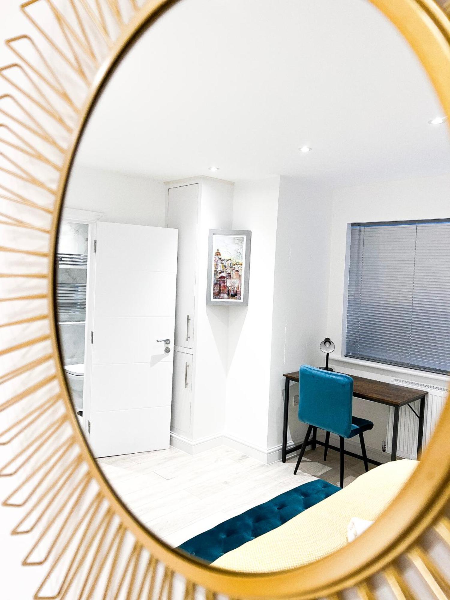 Appartement Luxury House With 2 Bedrooms Free Driveway Parking Close To Central Wembley Stadium And Shopping Malls *