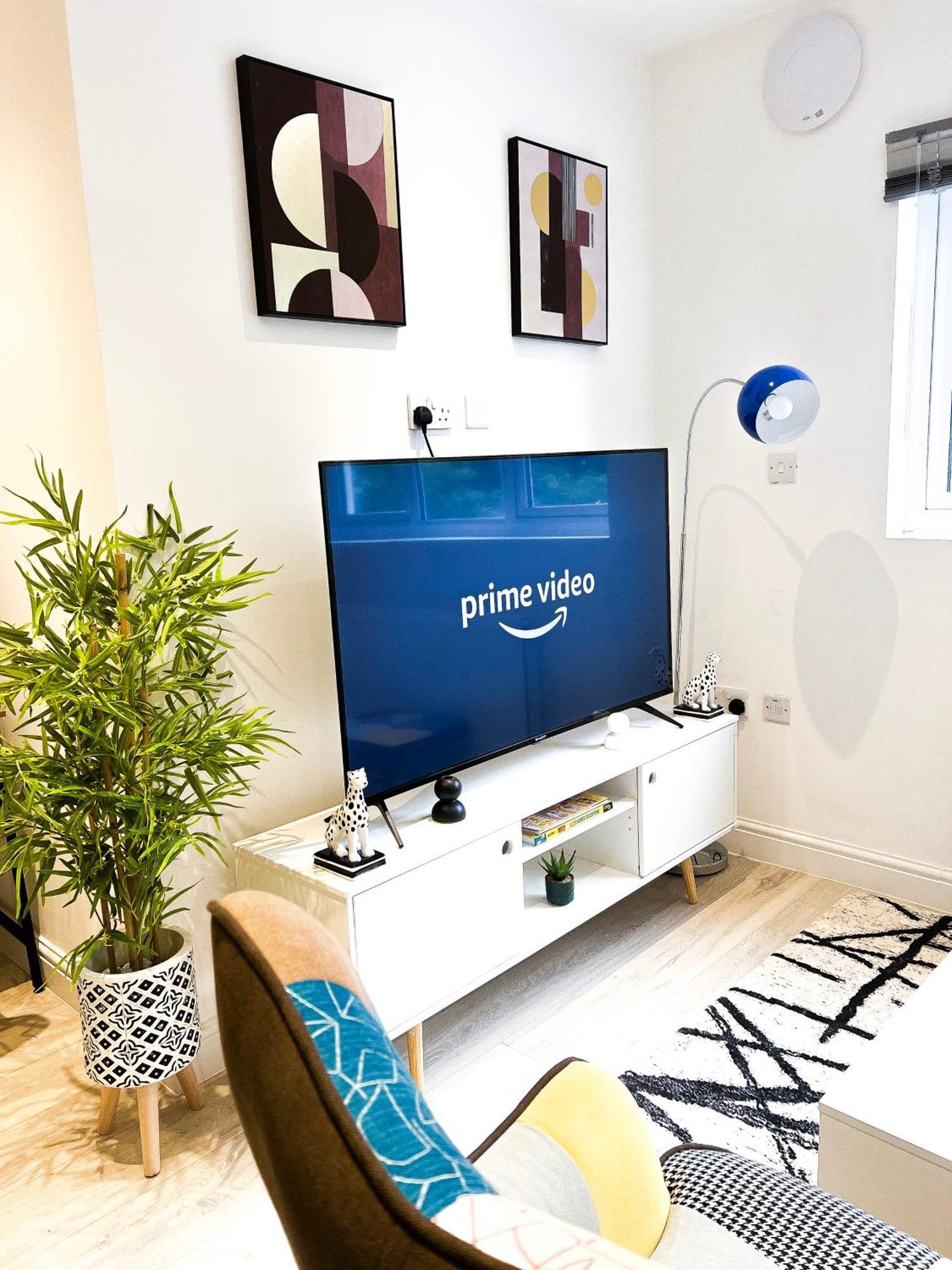 Luxury House With 2 Bedrooms Free Driveway Parking Close To Central Wembley Stadium And Shopping Malls Appartement