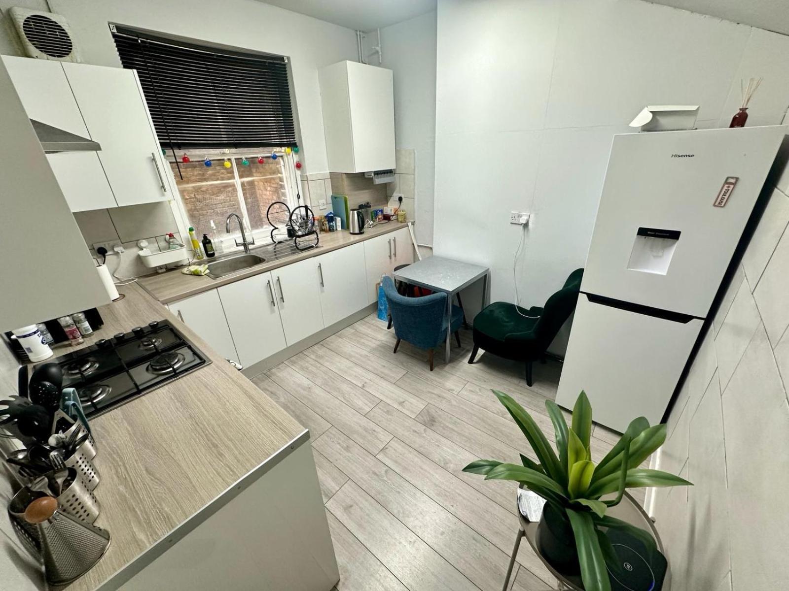Whitechapel Station Privat overnatting *