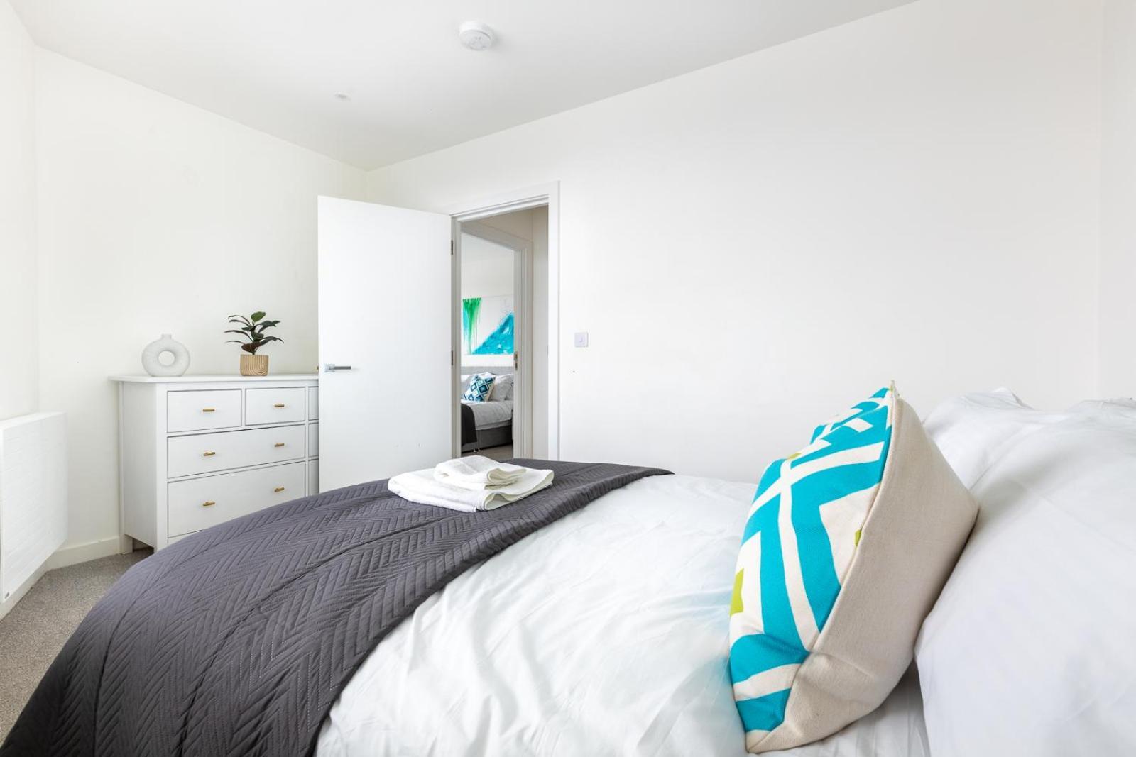 Modern 2bd Flat In Canary Wharf With And River Views London