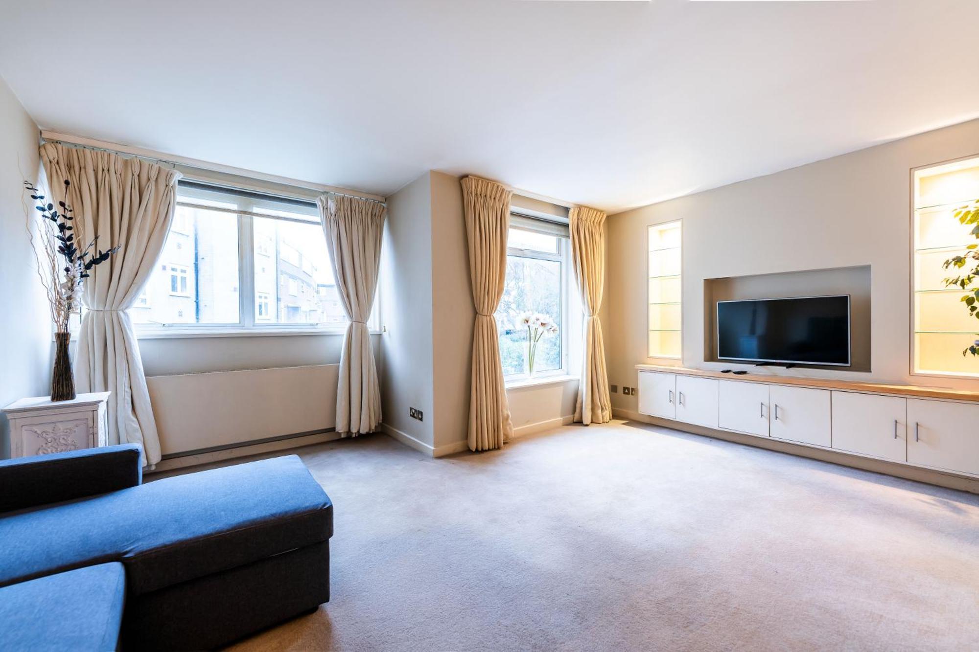 Luxury 6 Bedroom House In Southwick Street Appartamento *