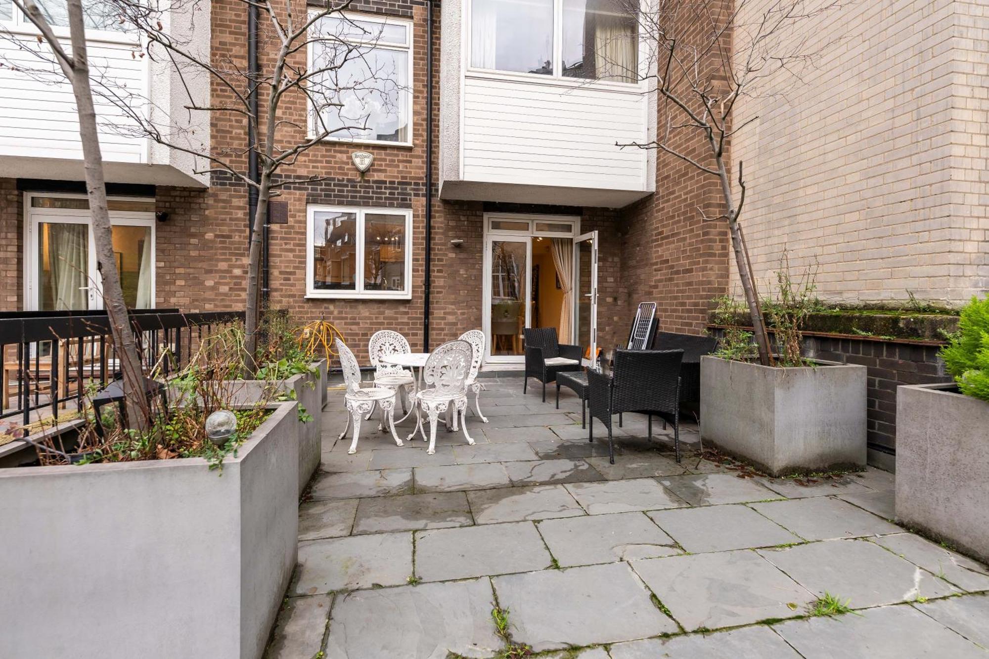 Luxury 6 Bedroom House In Southwick Street Appartamento Londra