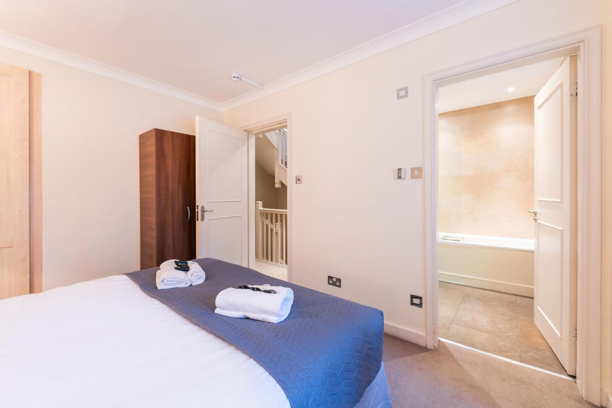 Appartamento Luxury 6 Bedroom House In Southwick Street