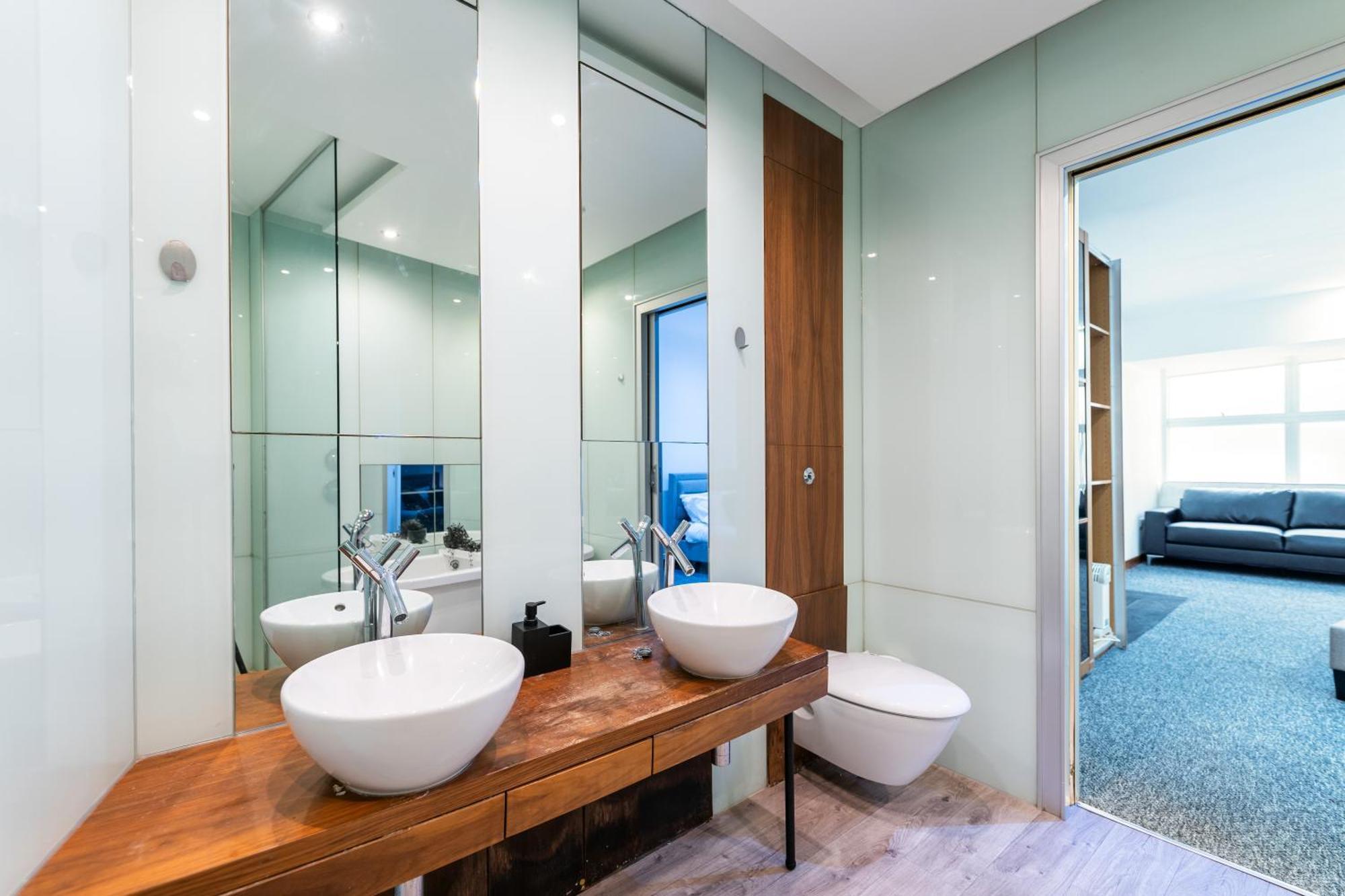 Luxury 2 Bedroom Flat In Bell Street Lejlighed