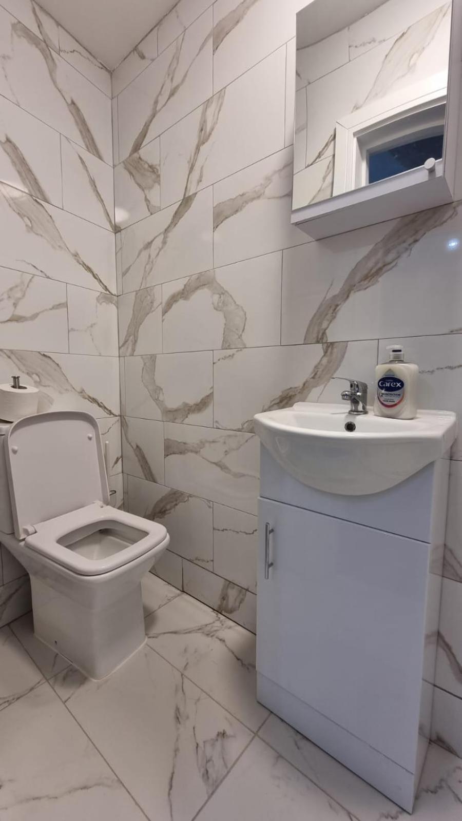 Brand New Flat Close To Turnpike Lane Tube Station Apartment London