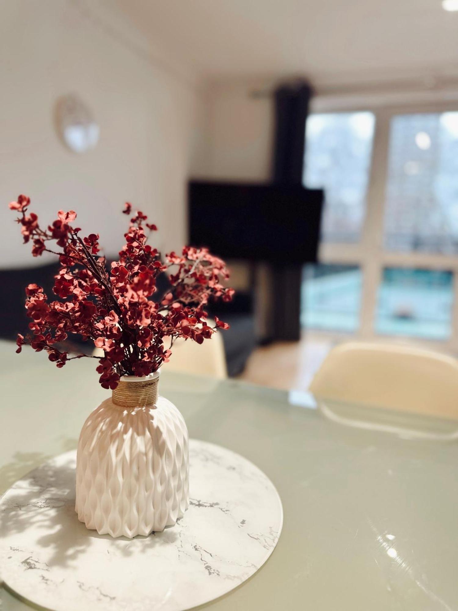 En-suite 5mins From Tower Bridge Londra