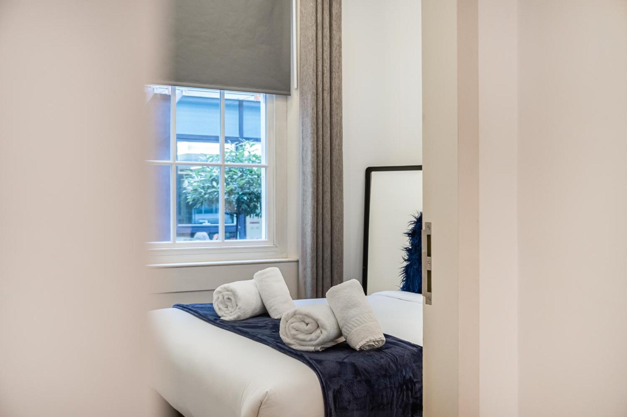 Welcome Mayfair Apartment *