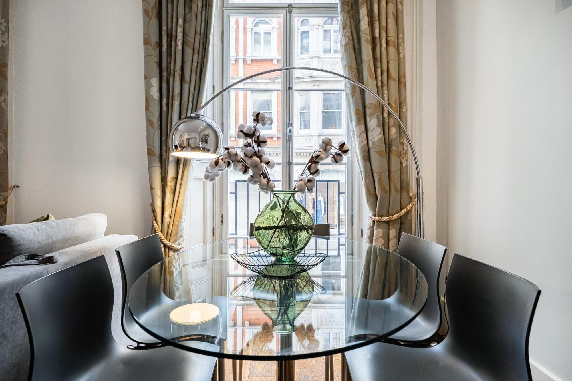 Welcome Mayfair Apartment *