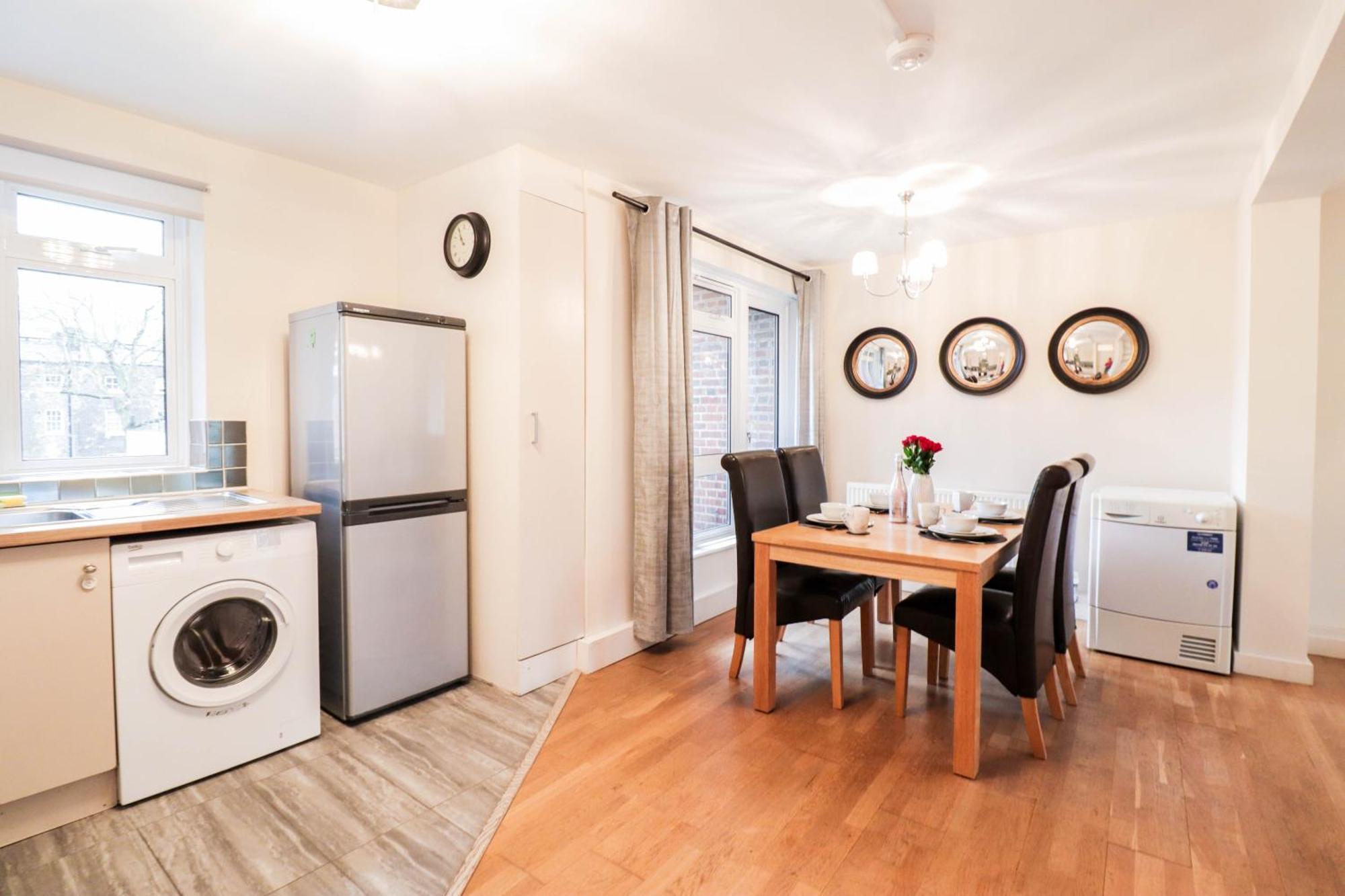 Apartment Gorgeous 2-Bedroom London Apartment London