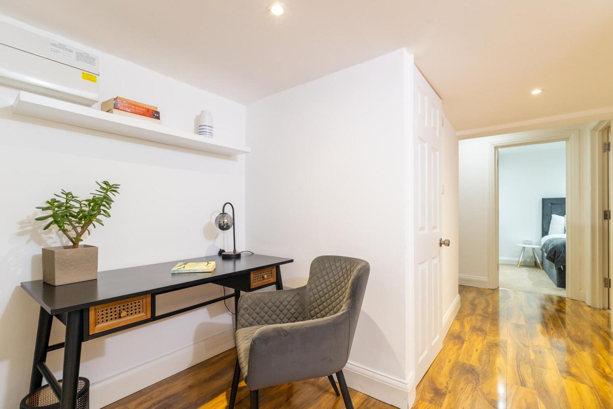 Chic 2-bedroom Retreat In The Heart Of Westminster Lägenhet *