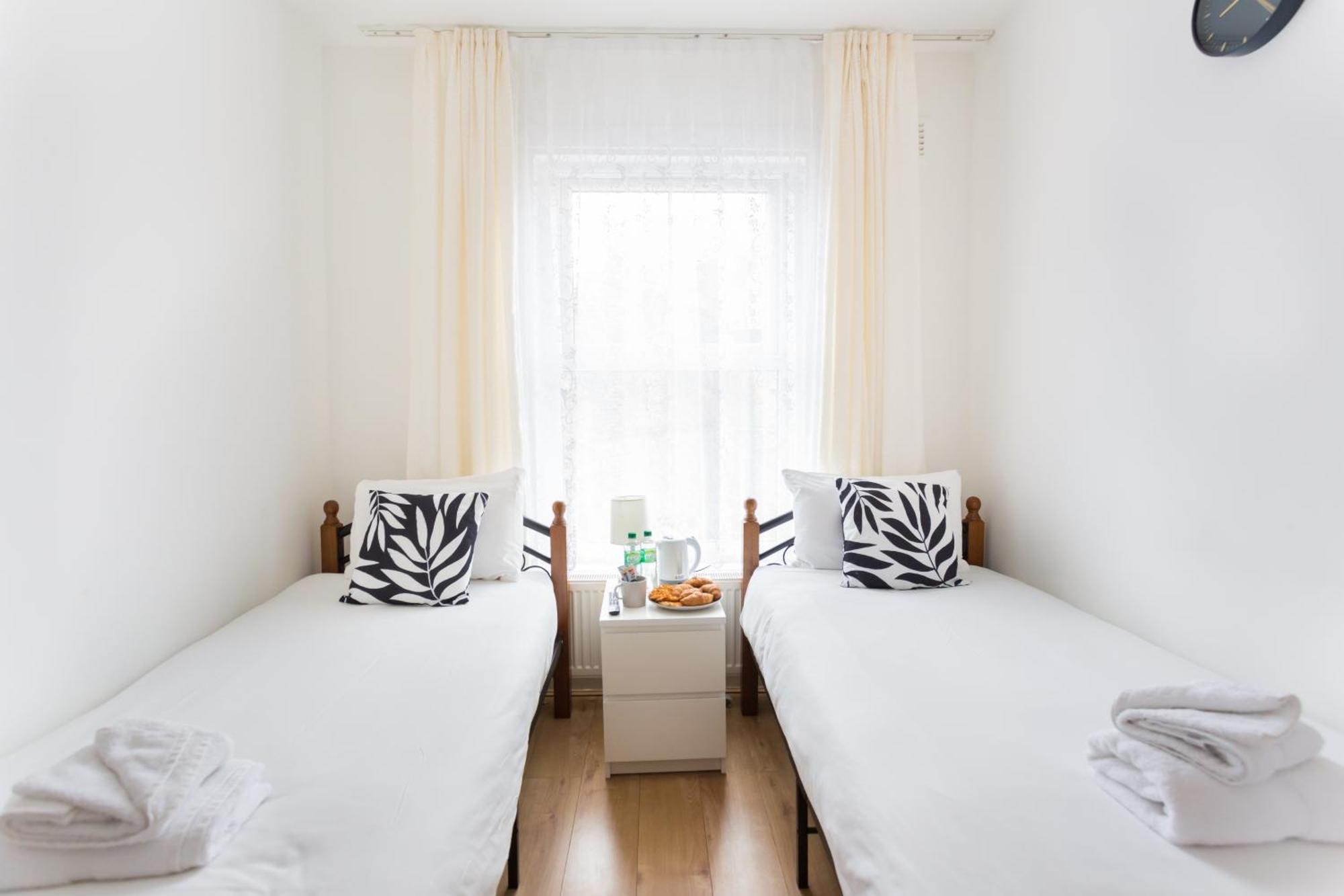 Wood Budget - Next To Mall & Metro Station - 10 Min To Center Casa vacanze Londra