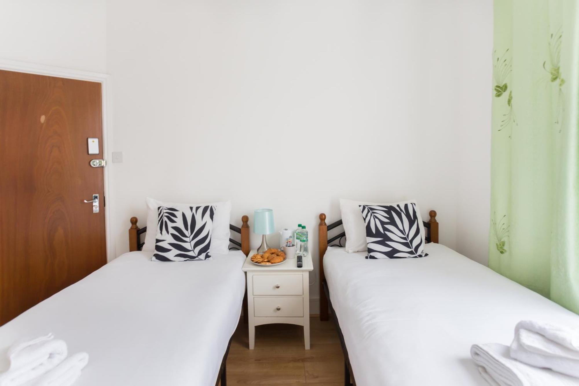 Wood Budget - Next To Mall & Metro Station - 10 Min To Center Casa vacanze