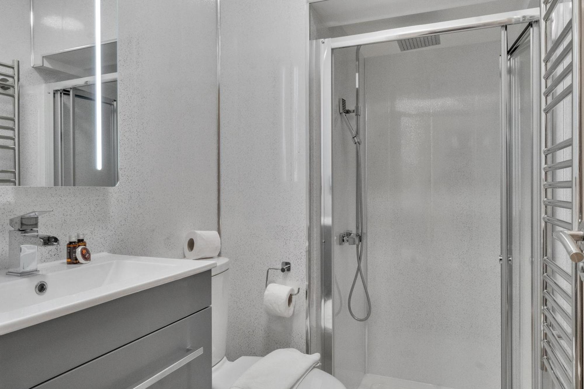 Homely - West Putney Appartement *