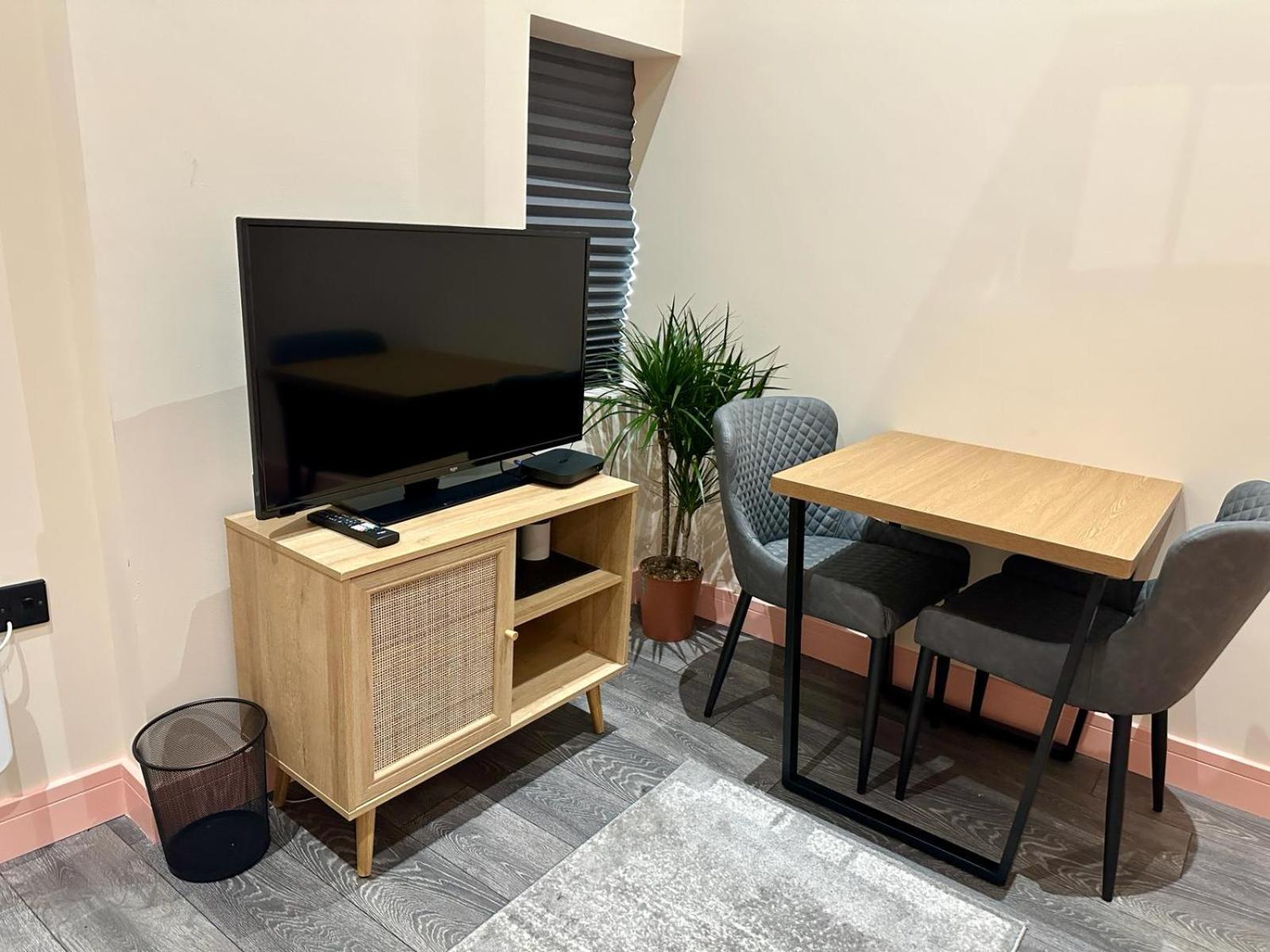 Cozy En-suite Loft In Trendy Local Pensionat