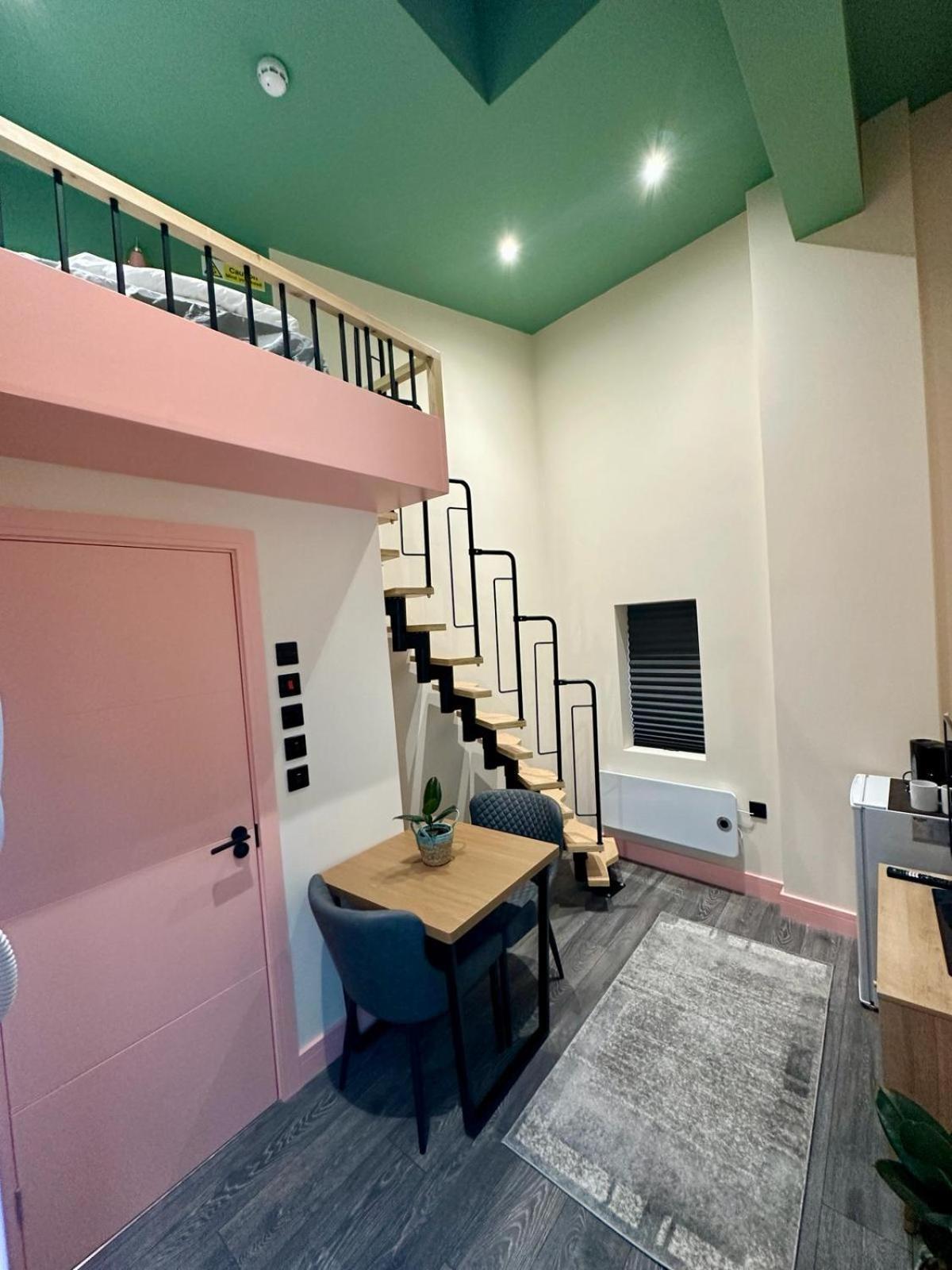 Cozy En-suite Loft In Trendy Local Pensionat London