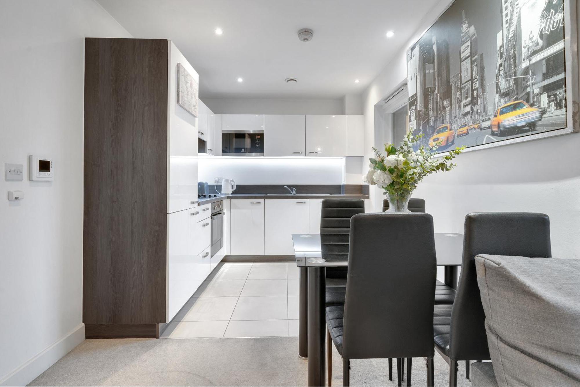 One Bedroom Serviced In Catford Close To Lewisham - Perfect For Long Stay, Business, Leisure And Relocations Apartment