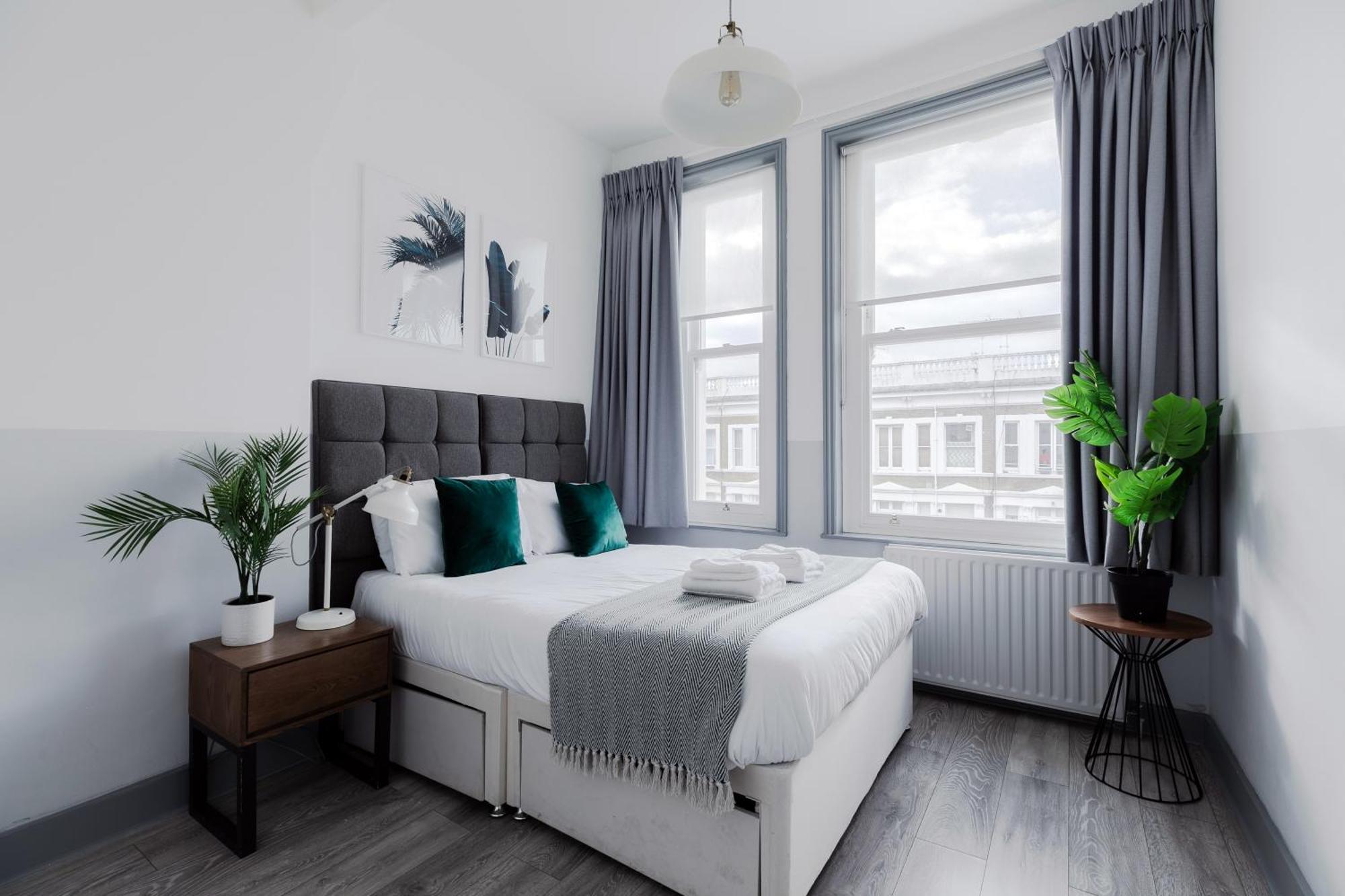 Modern Kensington
