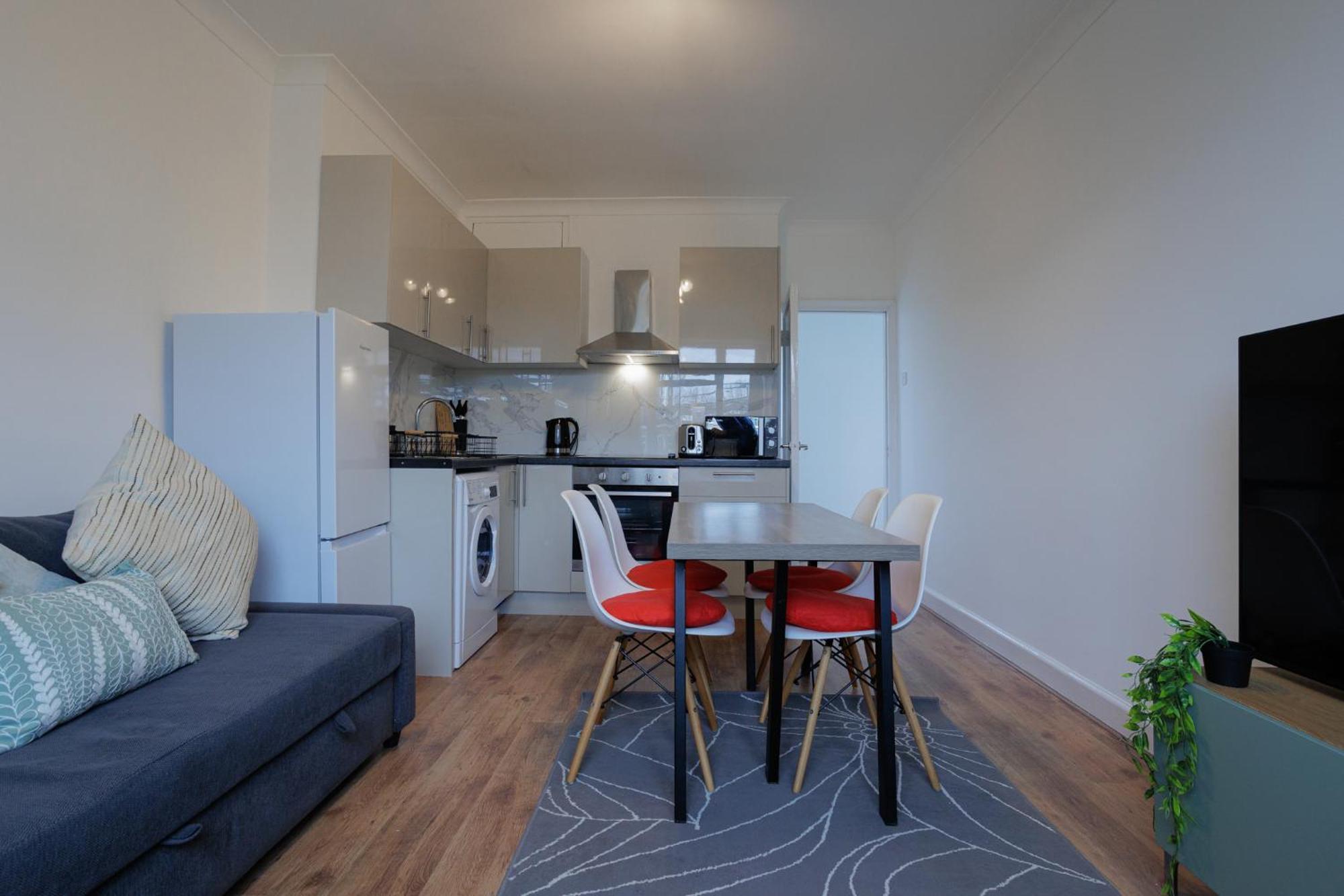 Leilighet 2 Bedroom By Arhouse Short Lets & Serviced Highbury With Free Wifi