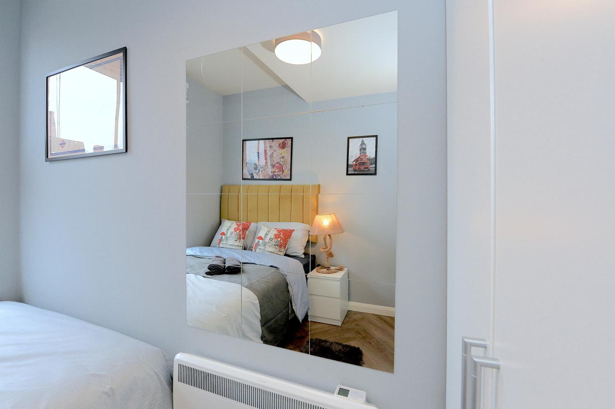 Lejlighed 2 Bed Terraced Flat Piccadilly Line London