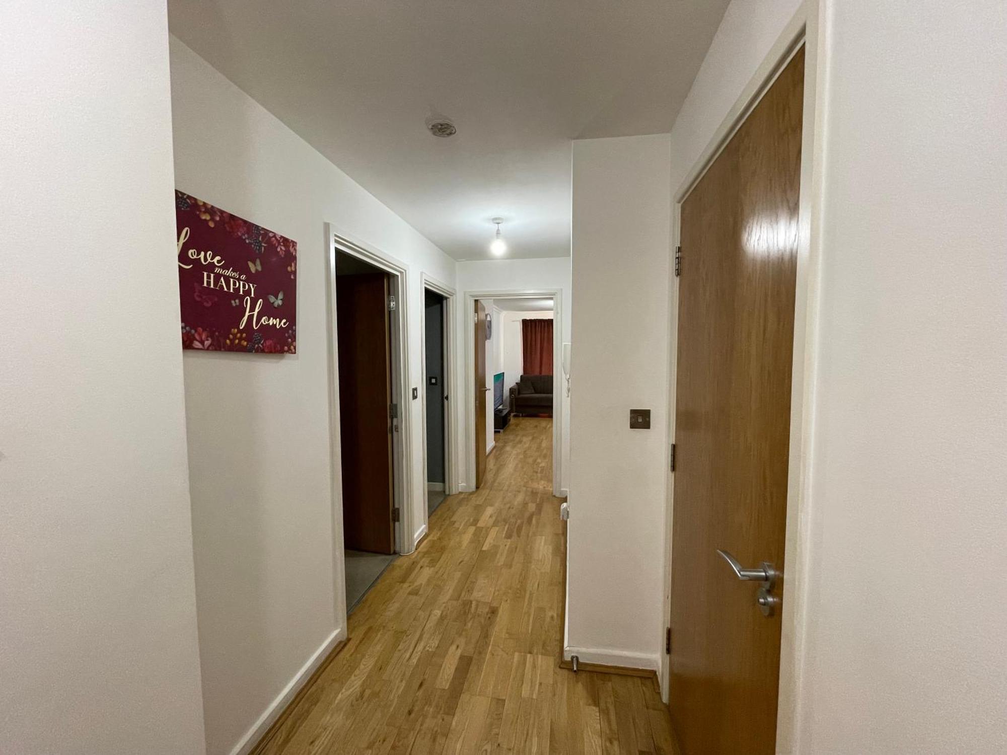 Contractors And Relocation Multiple Londra