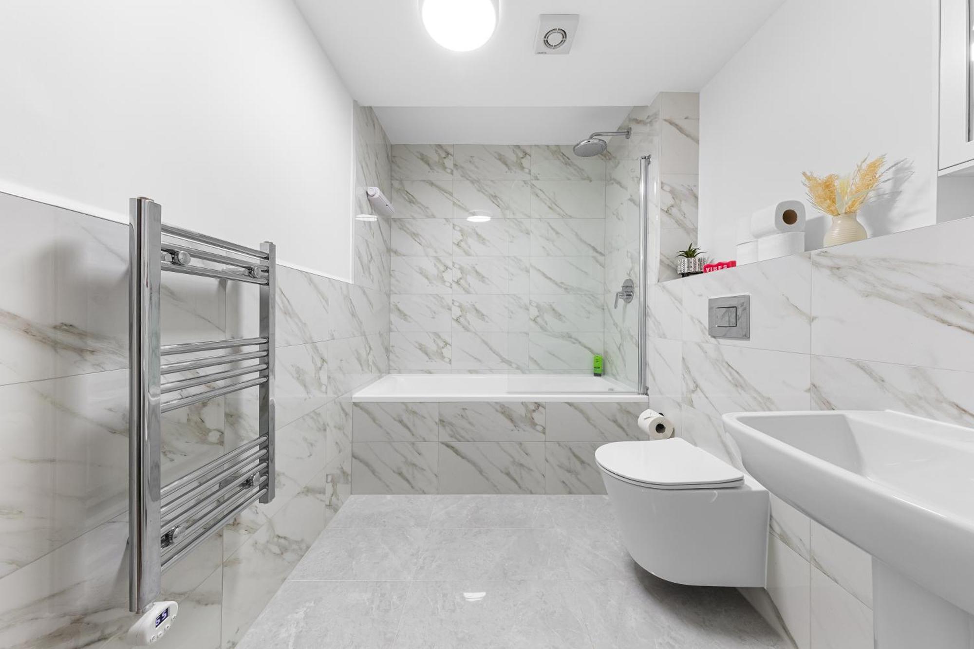 Lejlighed Three Bedroom In Heart Of Mr4