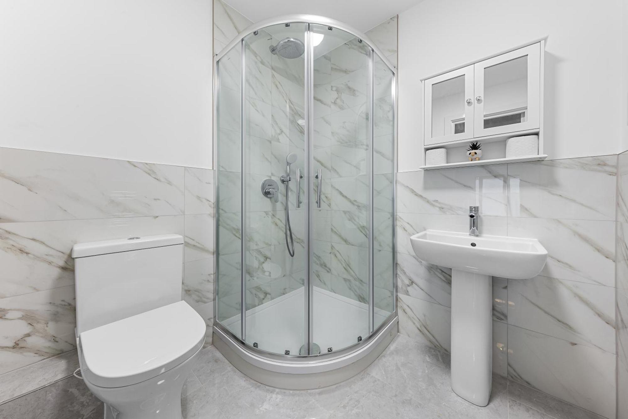 Lejlighed Three Bedroom In Heart Of Mr4 *
