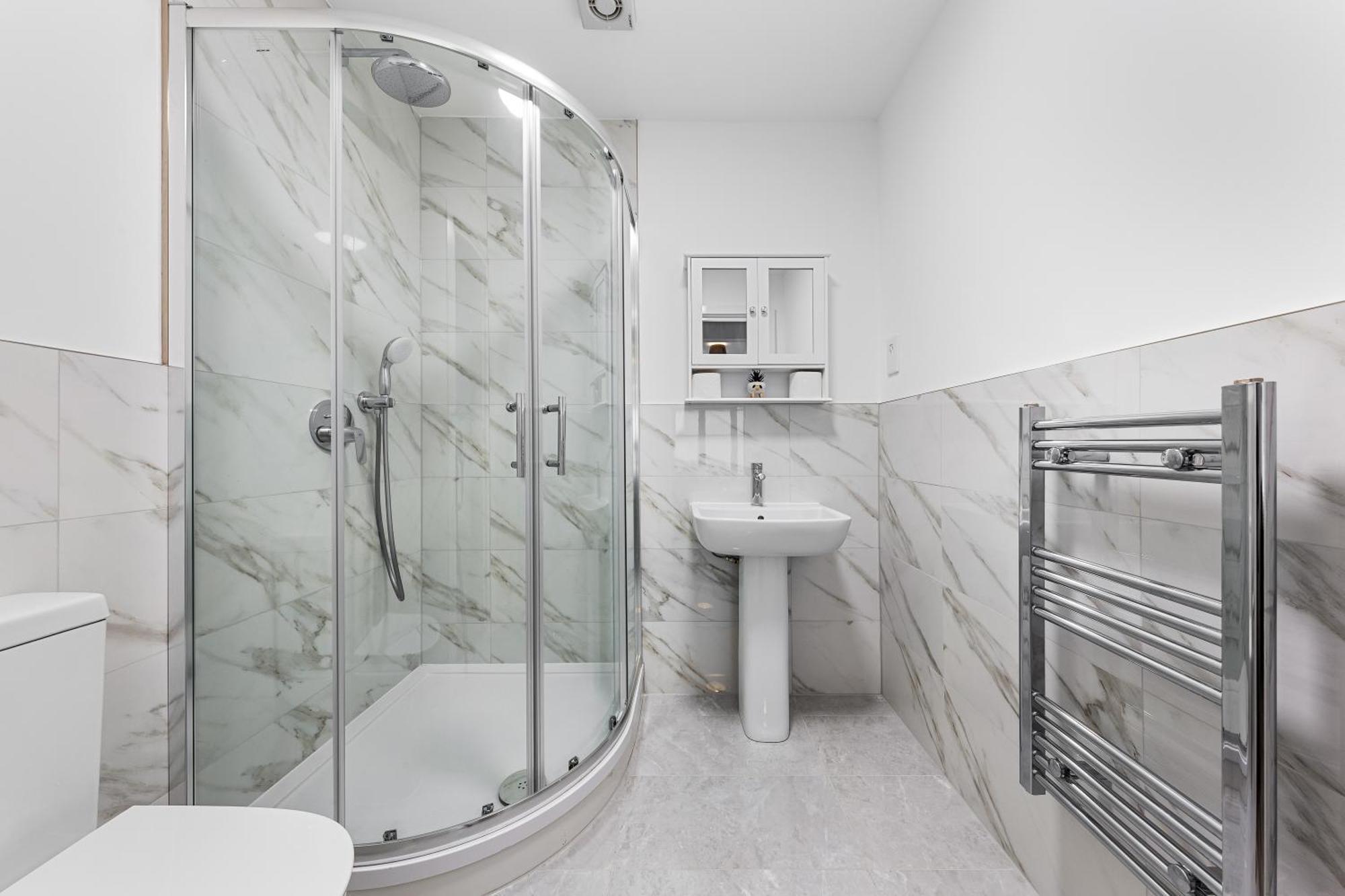 Appartement Three Bedroom In Heart Of Mr4 *