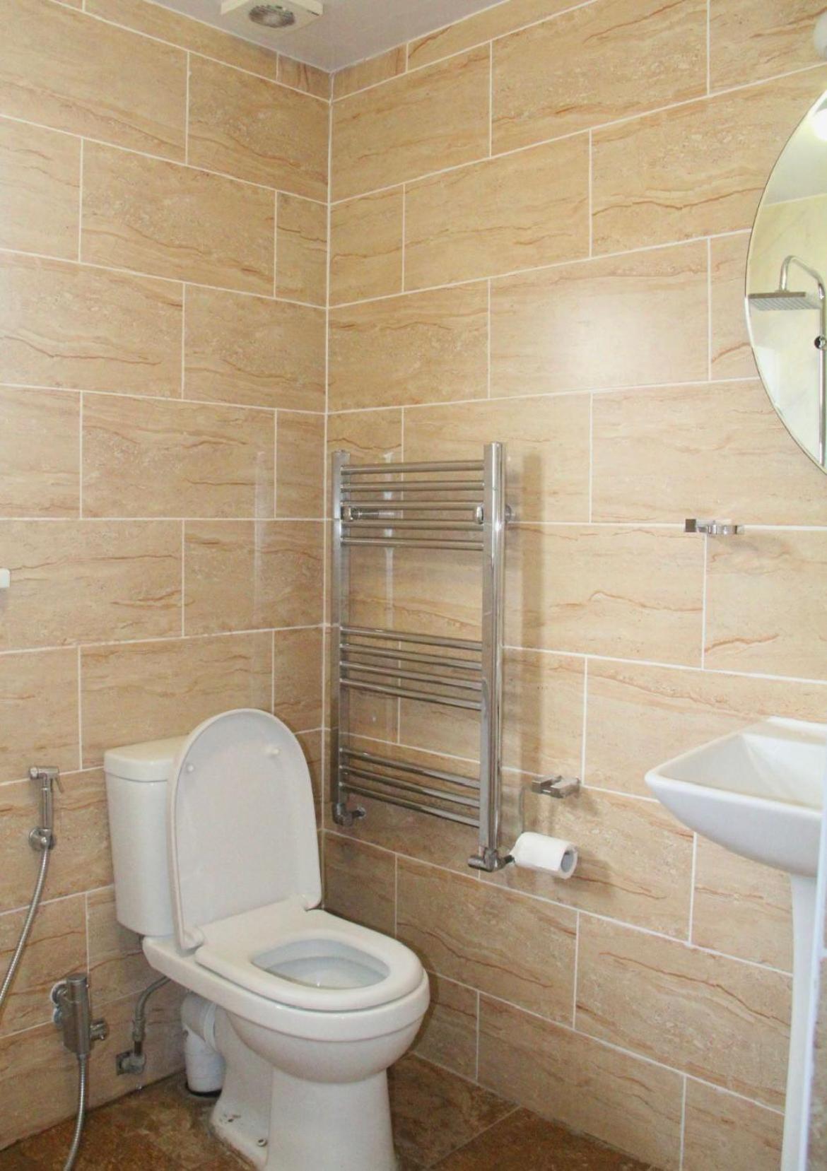 3 Bedroom House,4beds, 2 Baths Ilford ,12 Mins To Stratford Ferienhaus